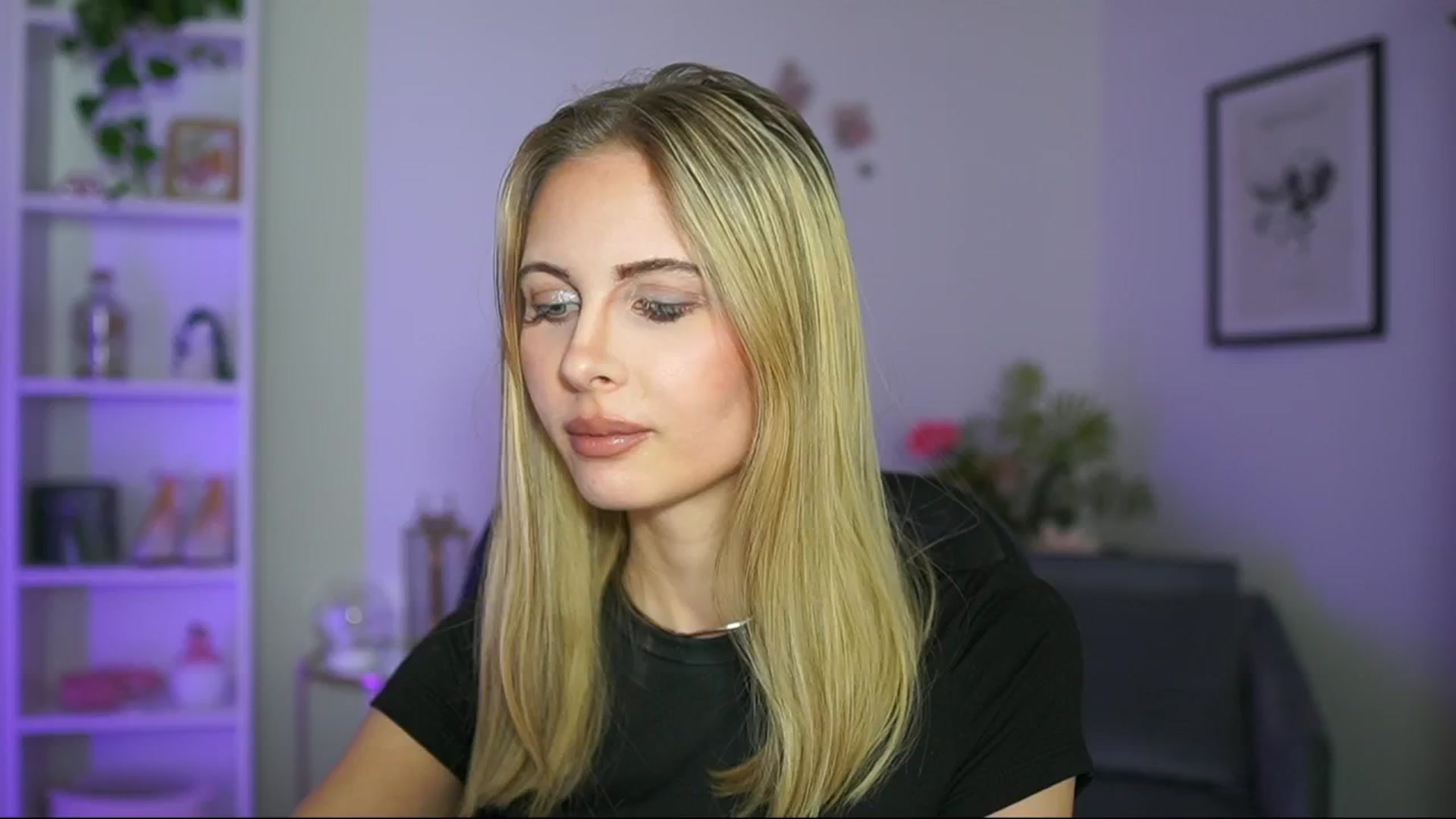 Gallery image thumbnail from Catecrago_'s myfreecams stream on, 02/25/2025, 17:57 image 2 of 20