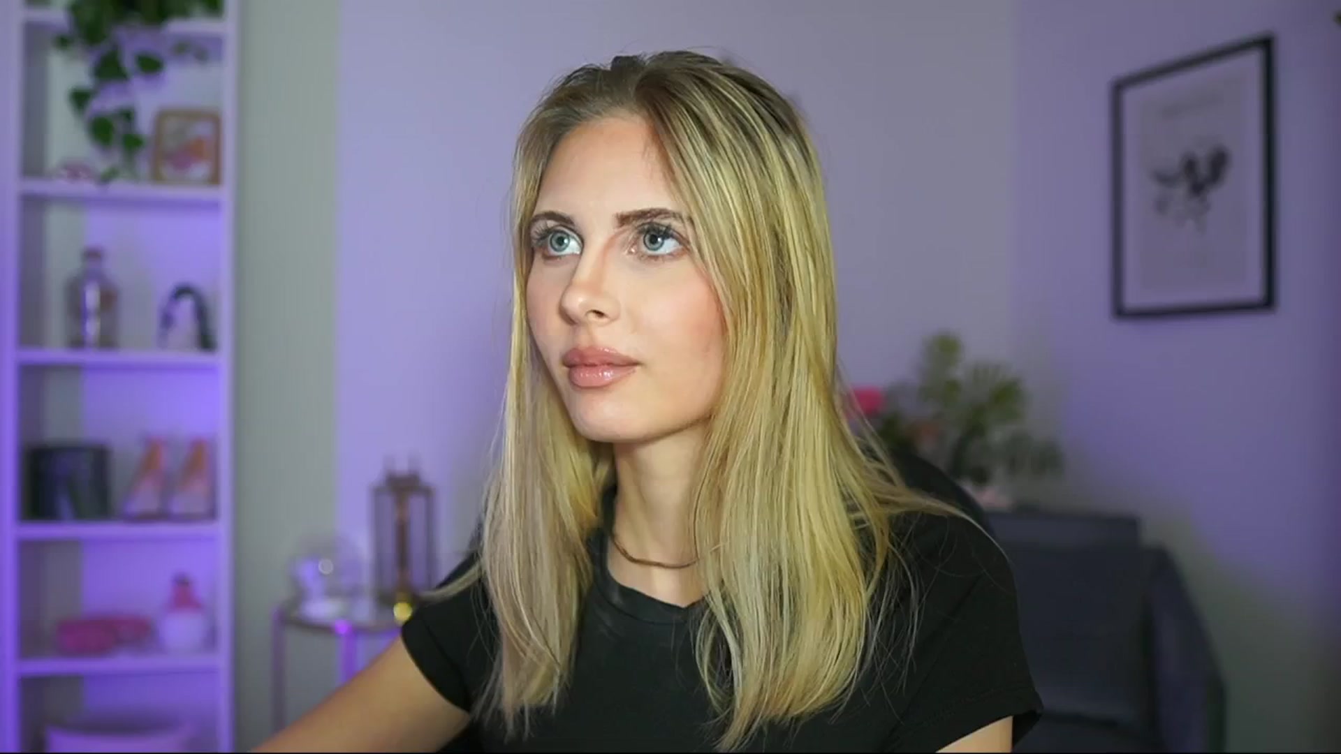 Gallery image thumbnail from Catecrago_'s myfreecams stream on, 02/25/2025, 18:28 image 12 of 20