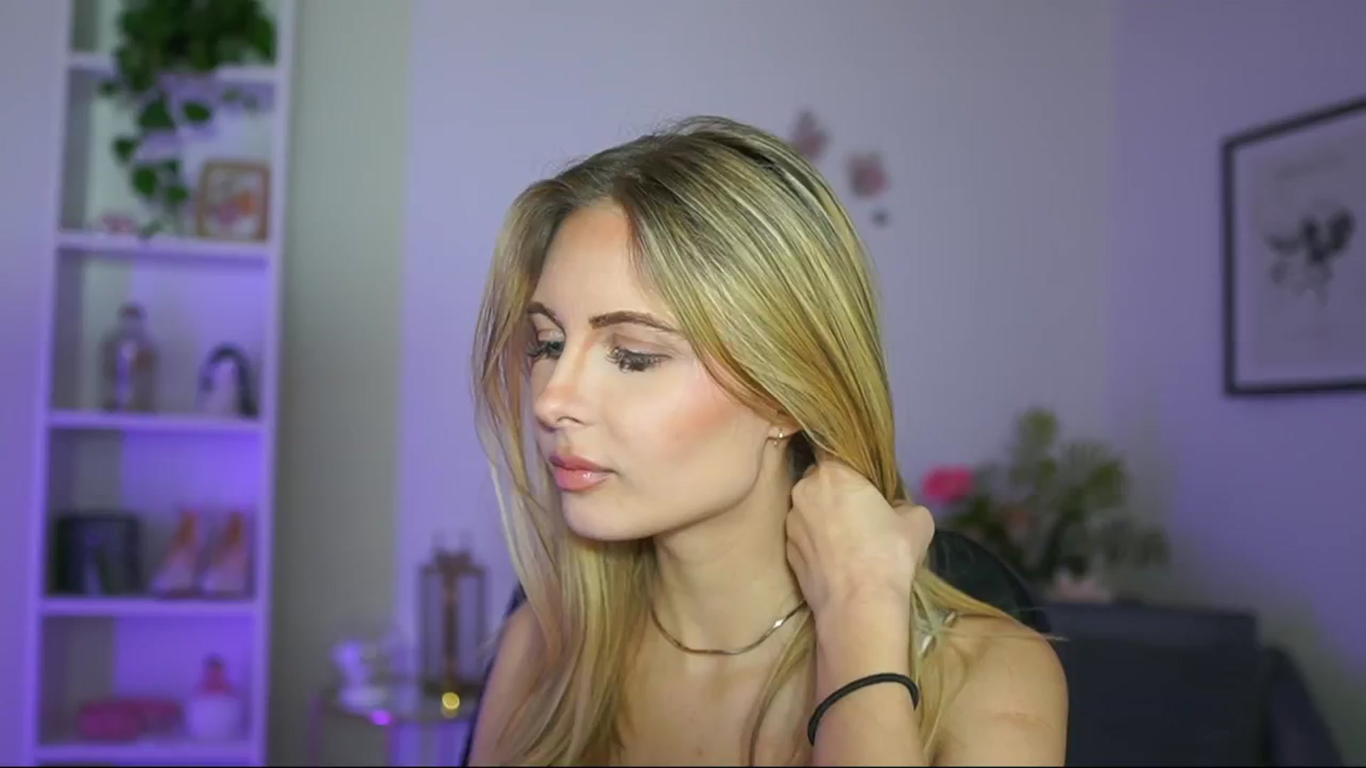 Gallery image thumbnail from Catecrago_'s myfreecams stream on, 02/26/2025, 14:02 image 9 of 20