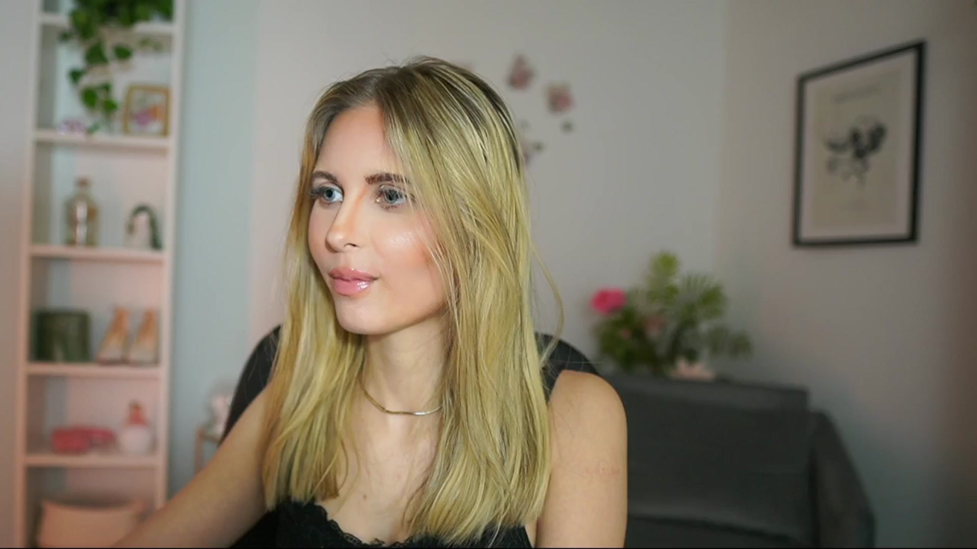 Gallery image thumbnail from Catecrago_'s myfreecams stream on, 02/27/2025, 18:19 image 1 of 20