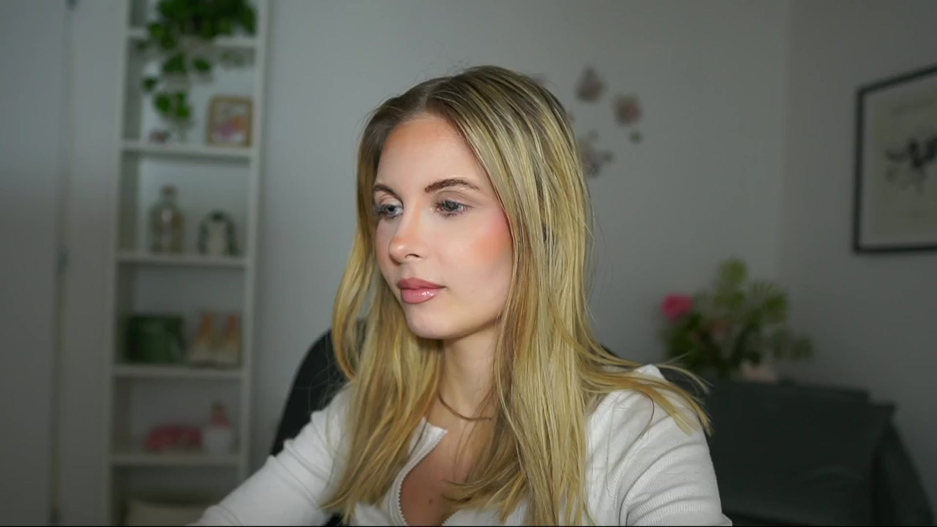 Gallery image thumbnail from Catecrago_'s myfreecams stream on, 02/28/2025, 09:08 image 4 of 20