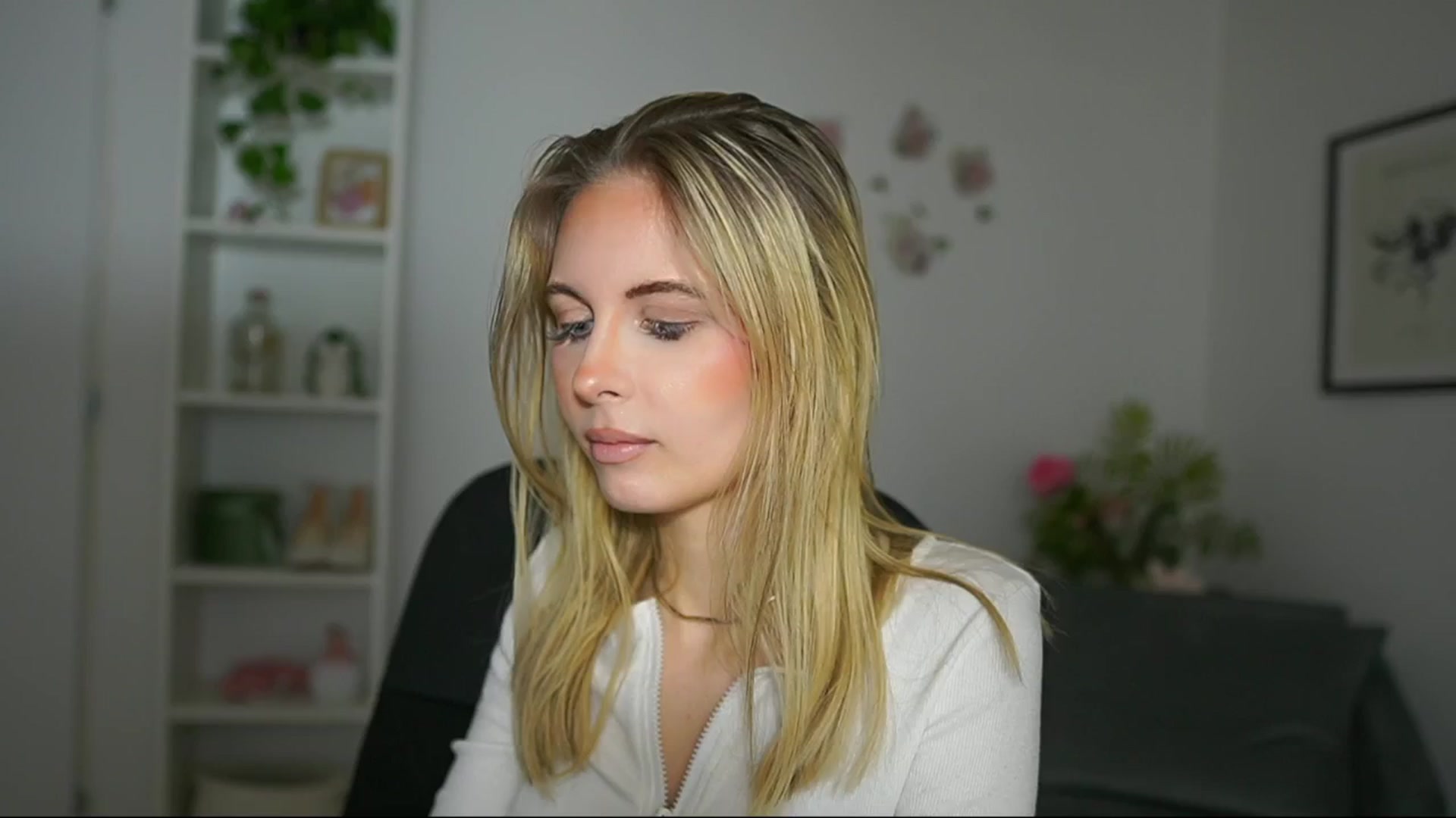 Gallery image thumbnail from Catecrago_'s myfreecams stream on, 02/28/2025, 11:33 image 10 of 20