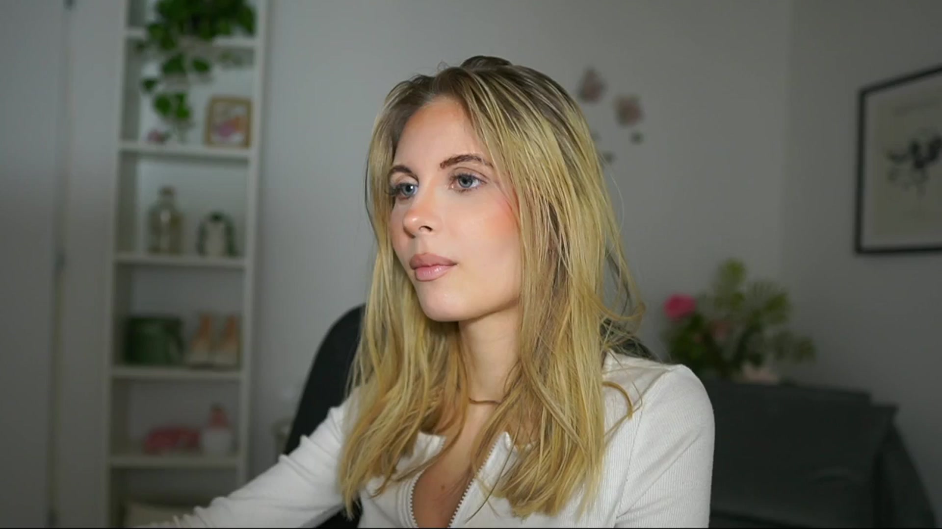 Gallery image thumbnail from Catecrago_'s myfreecams stream on, 02/28/2025, 11:33 image 1 of 20