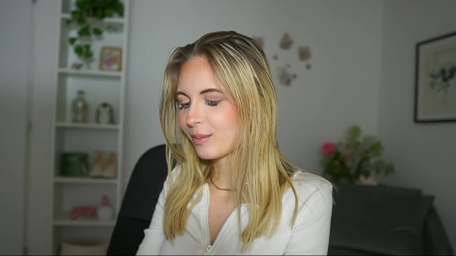 Gallery image thumbnail from Catecrago_'s myfreecams stream on, 02/28/2025, 11:33 image 12 of 20