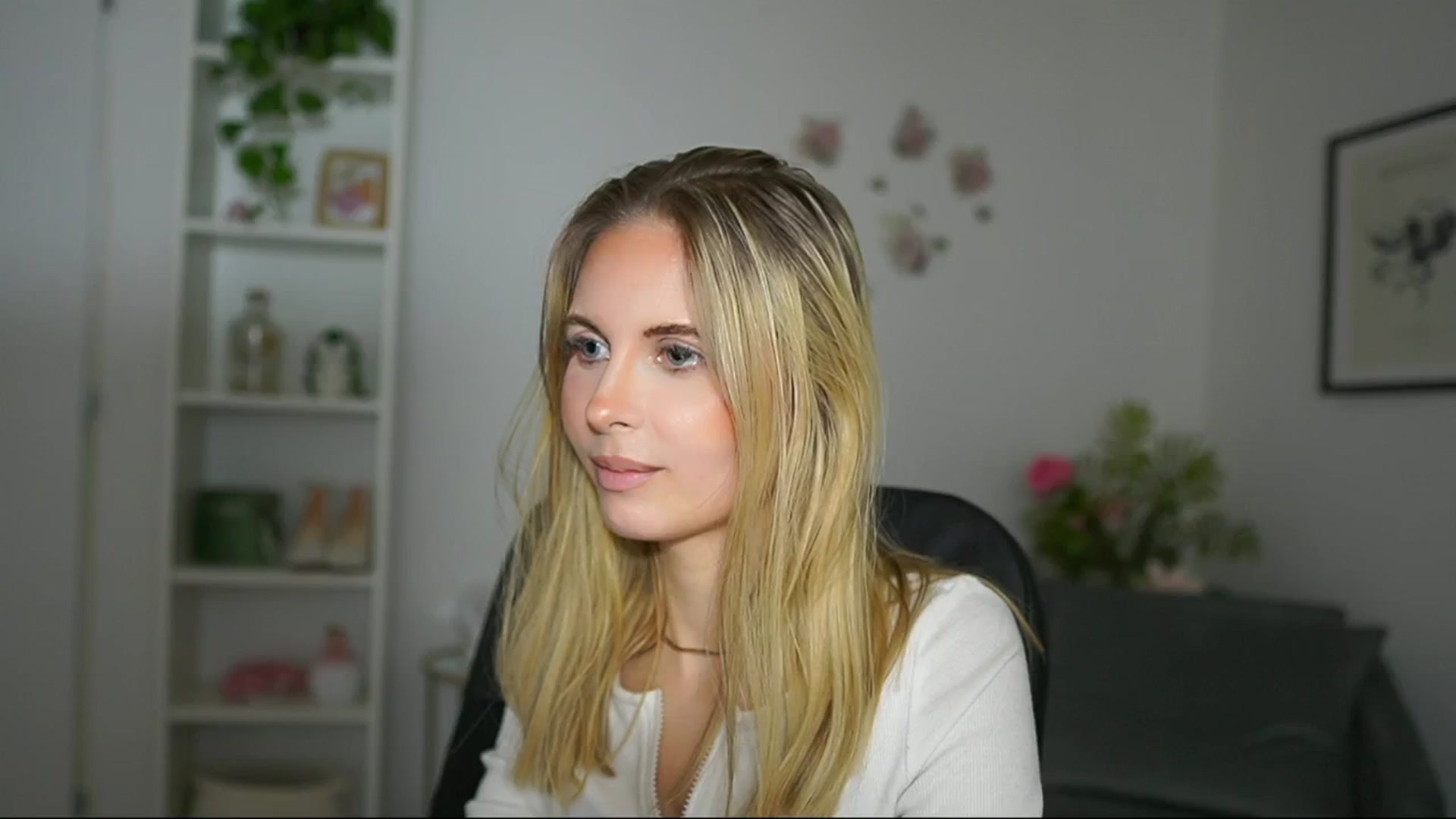Gallery image thumbnail from Catecrago_'s myfreecams stream on, 02/28/2025, 13:50 image 5 of 20