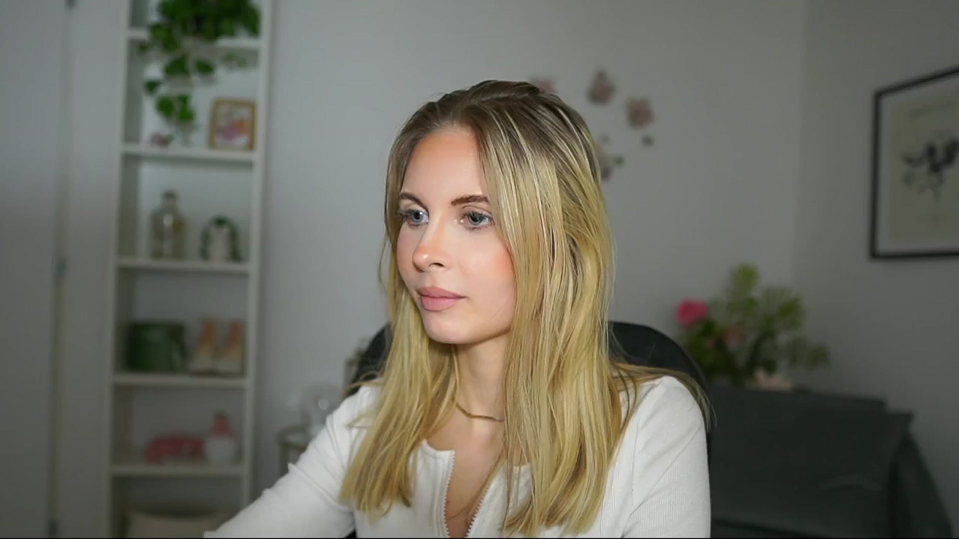 Gallery image thumbnail from Catecrago_'s myfreecams stream on, 02/28/2025, 13:50 image 1 of 20