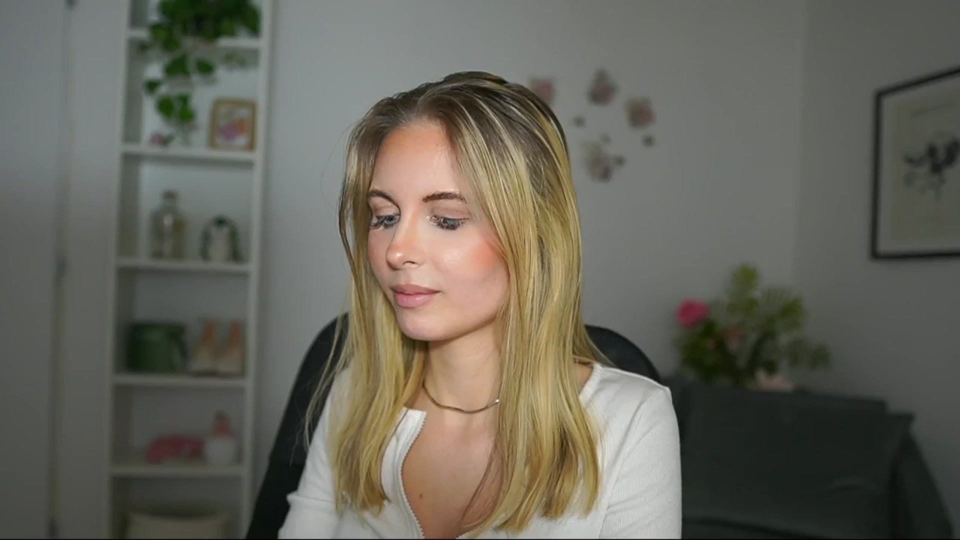 Gallery image thumbnail from Catecrago_'s myfreecams stream on, 02/28/2025, 13:50 image 14 of 20