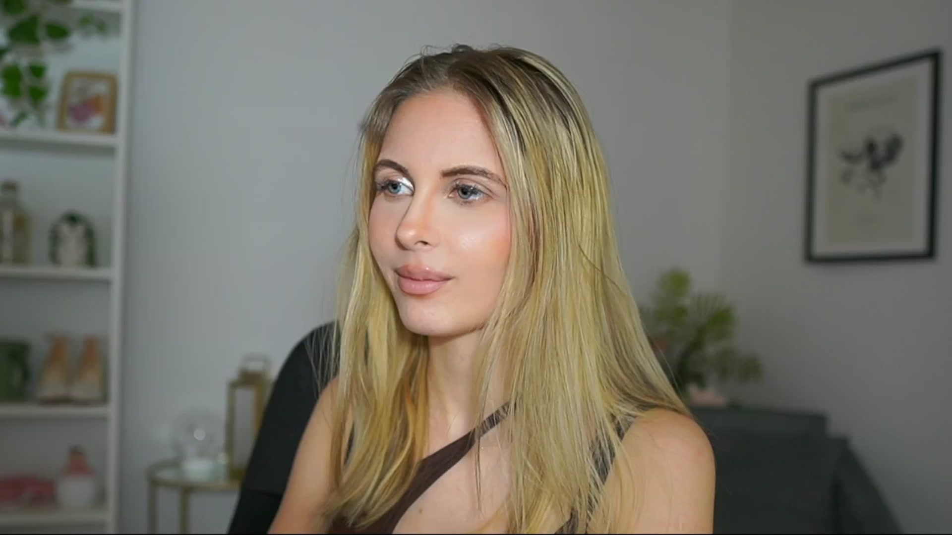 Gallery image thumbnail from Catecrago_'s myfreecams stream on, 03/05/2025, 15:38 image 5 of 20