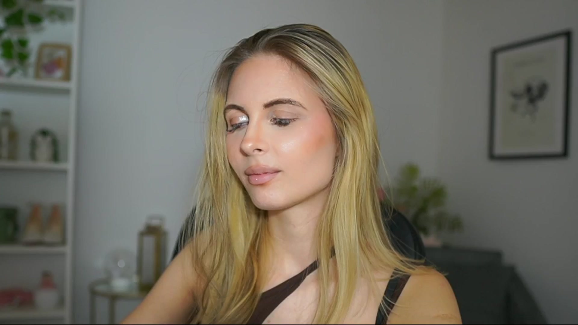 Gallery image thumbnail from Catecrago_'s myfreecams stream on, 03/05/2025, 15:38 image 15 of 20