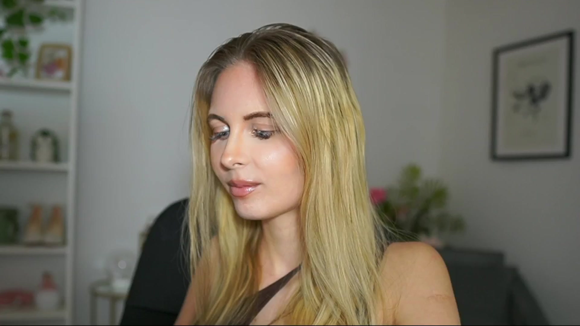 Gallery image thumbnail from Catecrago_'s myfreecams stream on, 03/05/2025, 17:26 image 5 of 20
