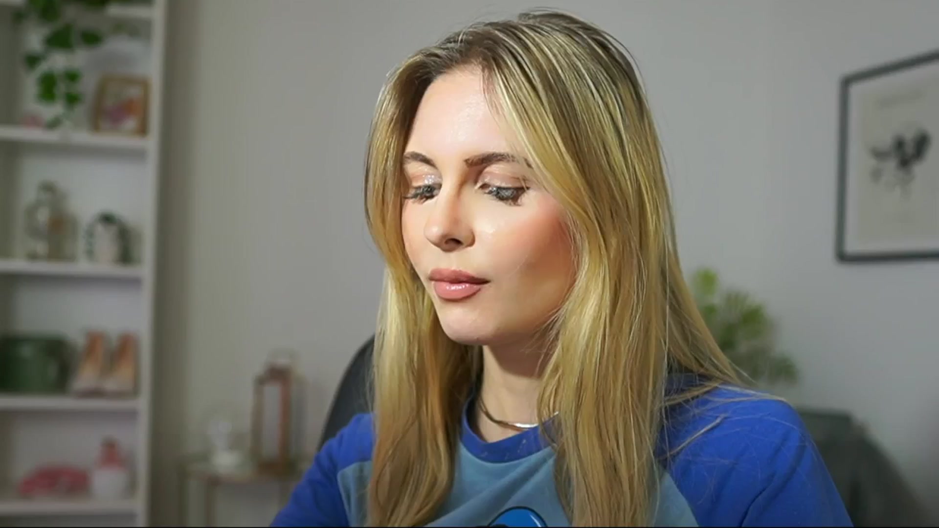 Gallery image thumbnail from Catecrago_'s myfreecams stream on, 03/06/2025, 16:45 image 6 of 20