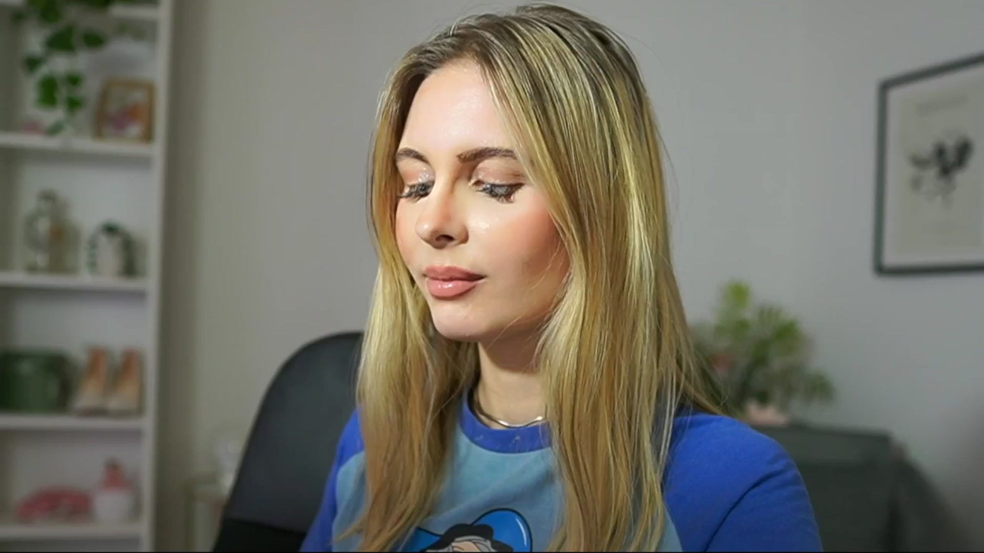 Gallery image thumbnail from Catecrago_'s myfreecams stream on, 03/06/2025, 16:45 image 11 of 20
