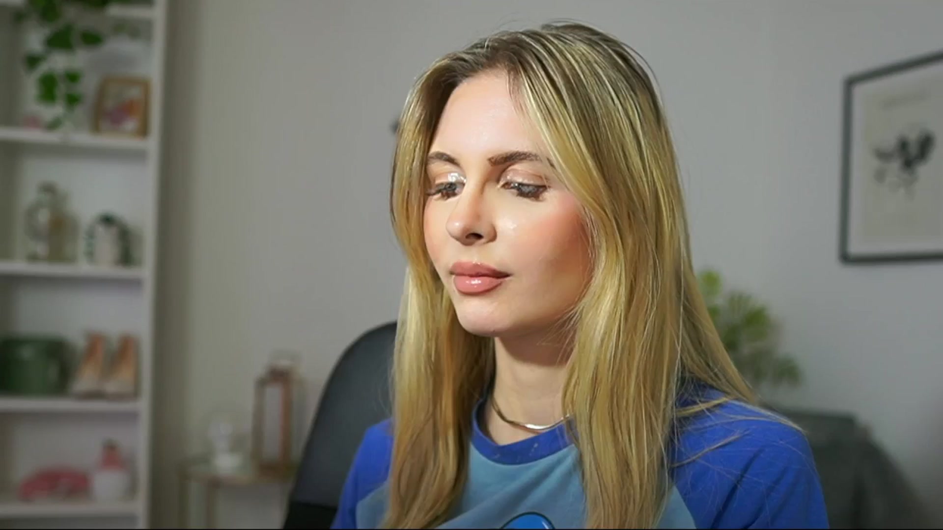 Gallery image thumbnail from Catecrago_'s myfreecams stream on, 03/06/2025, 16:45 image 4 of 20