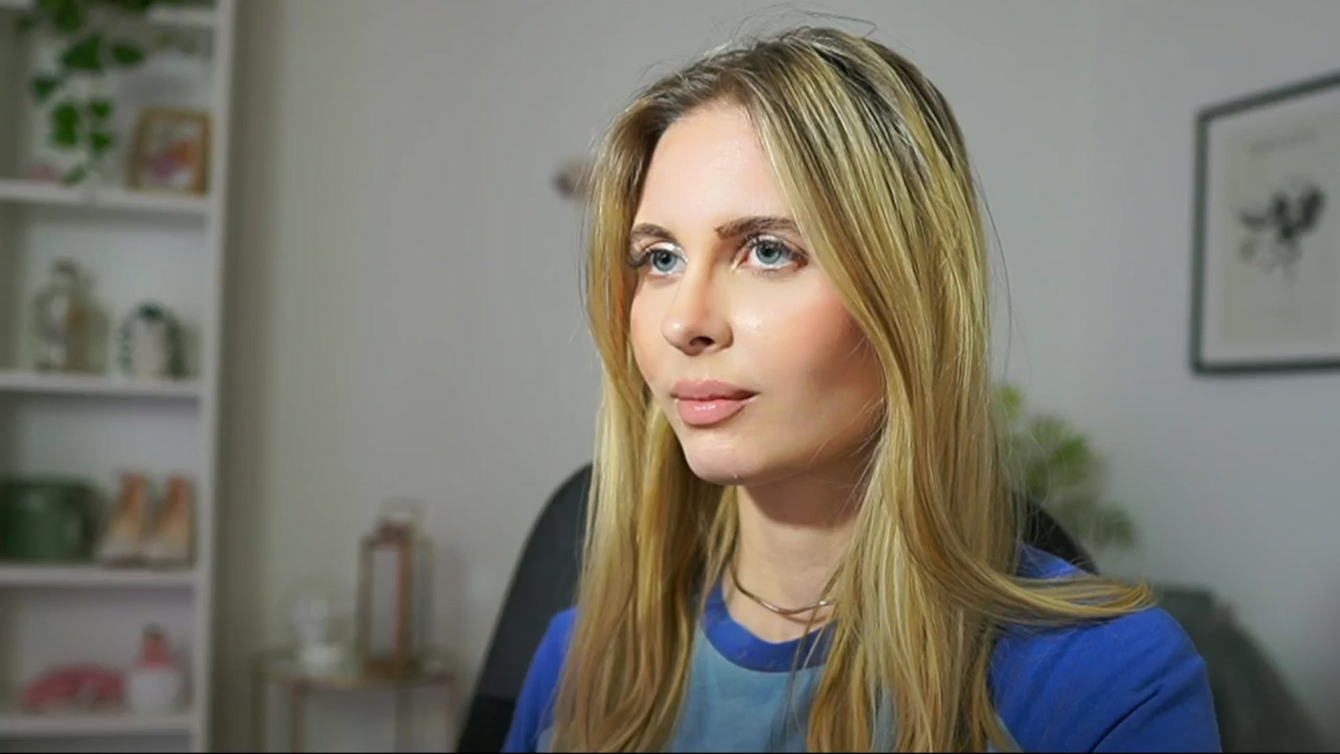 Gallery image thumbnail from Catecrago_'s myfreecams stream on, 03/06/2025, 18:43 image 11 of 20