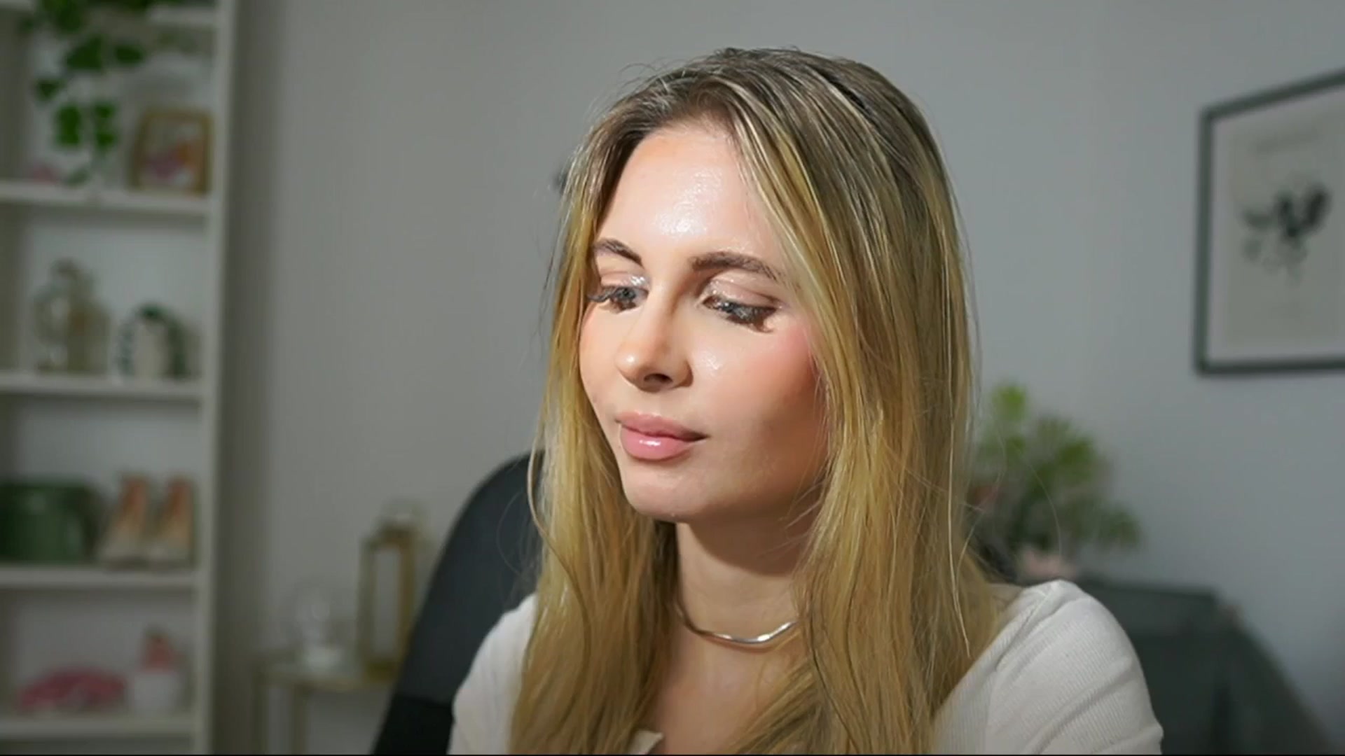 Gallery image thumbnail from Catecrago_'s myfreecams stream on, 03/07/2025, 13:49 image 18 of 20