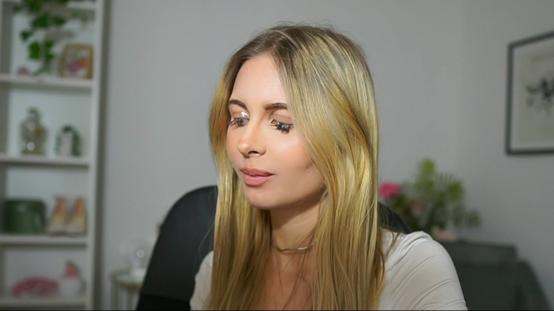 Gallery image thumbnail from Catecrago_'s myfreecams stream on, 03/08/2025, 14:26 image 19 of 20