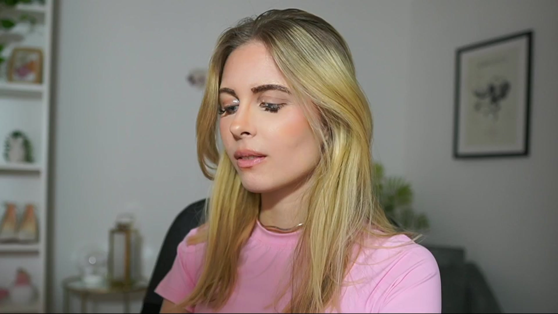 Gallery image thumbnail from Catecrago_'s myfreecams stream on, 03/10/2025, 14:26 image 19 of 20