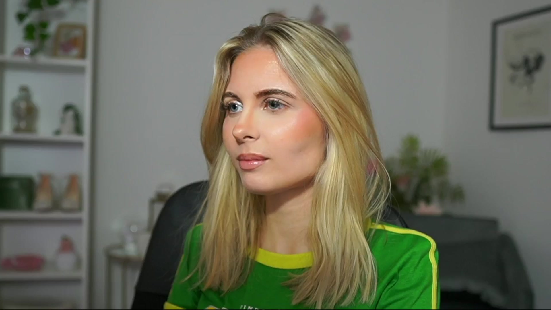 Gallery image thumbnail from Catecrago_'s myfreecams stream on, 03/14/2025, 09:29 image 11 of 20
