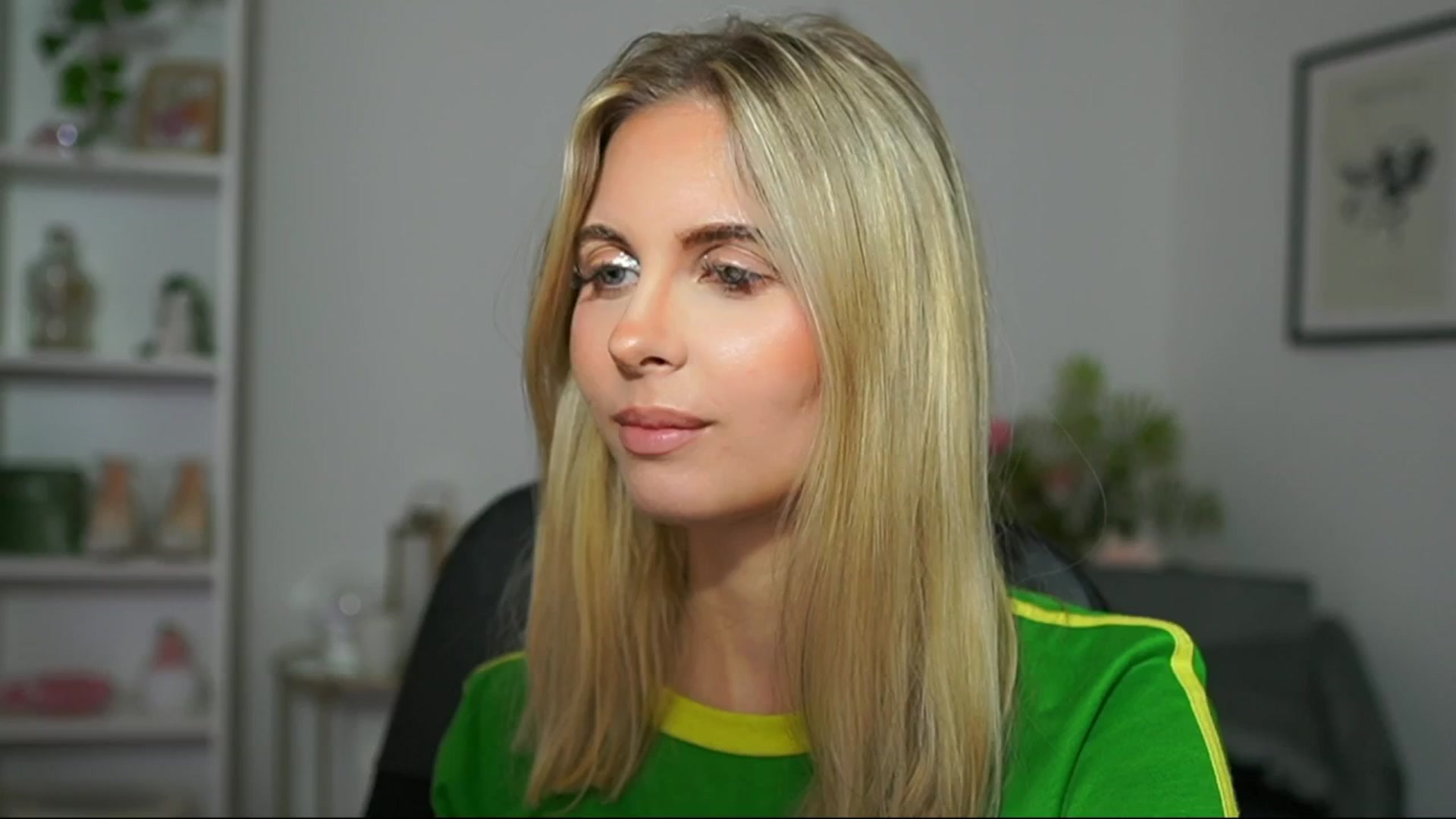 Gallery image thumbnail from Catecrago_'s myfreecams stream on, 03/14/2025, 13:06 image 19 of 20