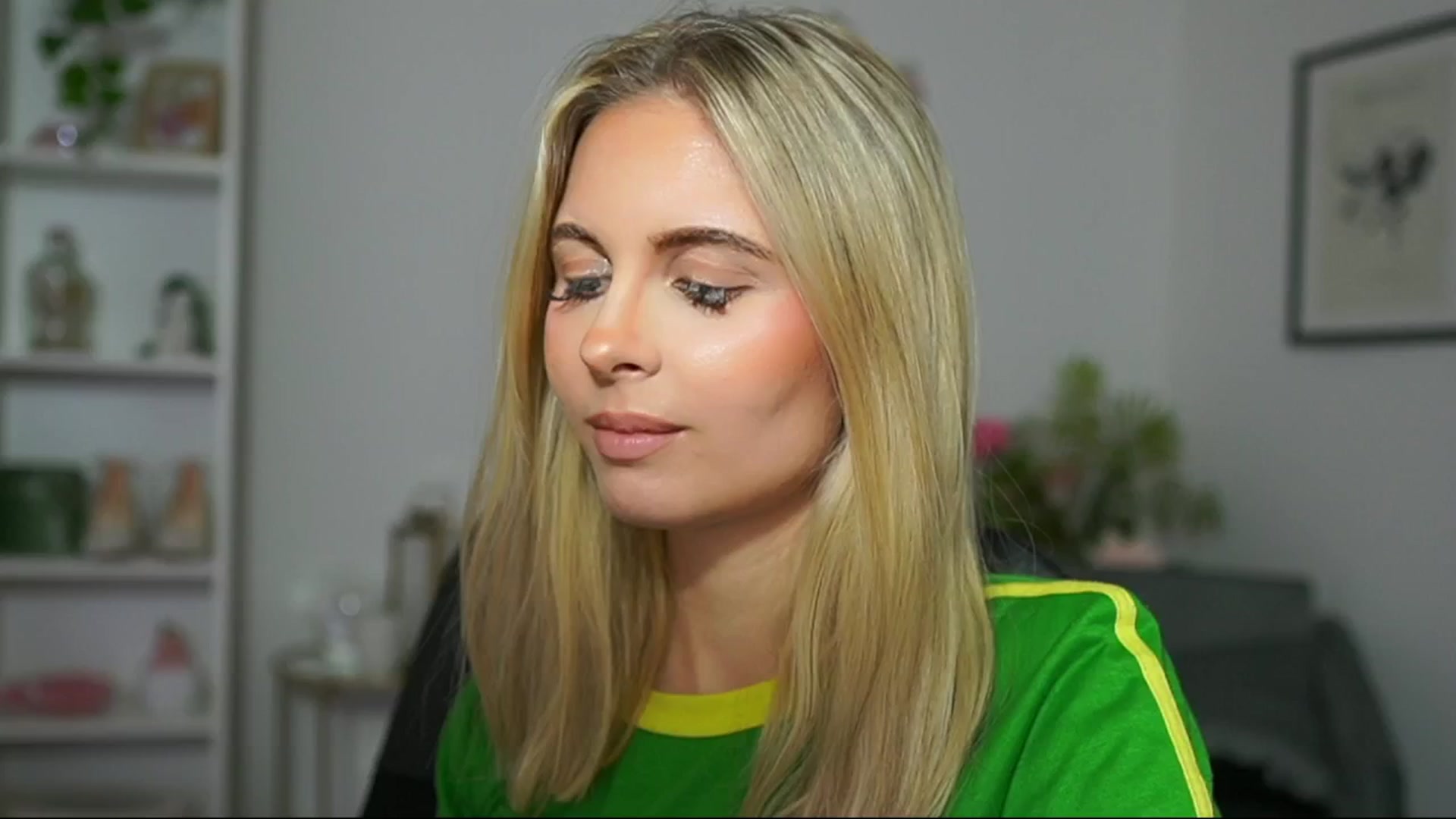 Gallery image thumbnail from Catecrago_'s myfreecams stream on, 03/14/2025, 13:40 image 1 of 20
