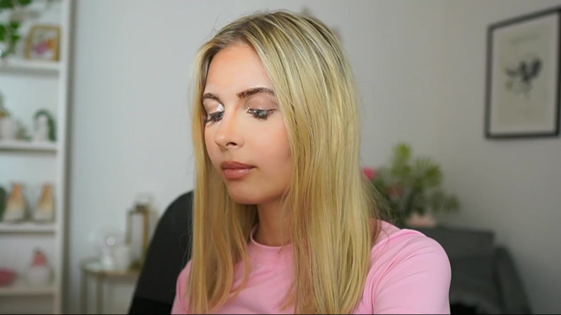 Gallery image thumbnail from Catecrago_'s myfreecams stream on, 03/15/2025, 15:00 image 20 of 20
