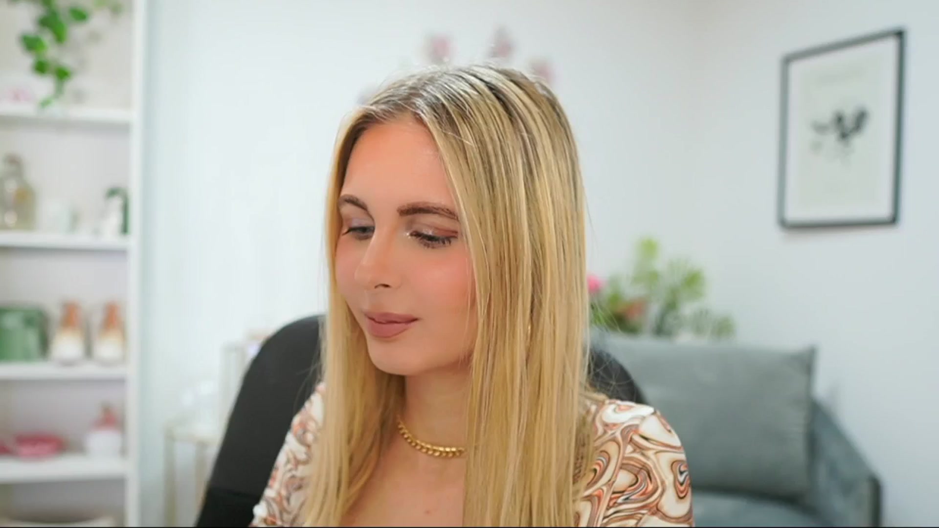 Gallery image thumbnail from Catecrago_'s myfreecams stream on, 04/03/2025, 14:23 image 7 of 20