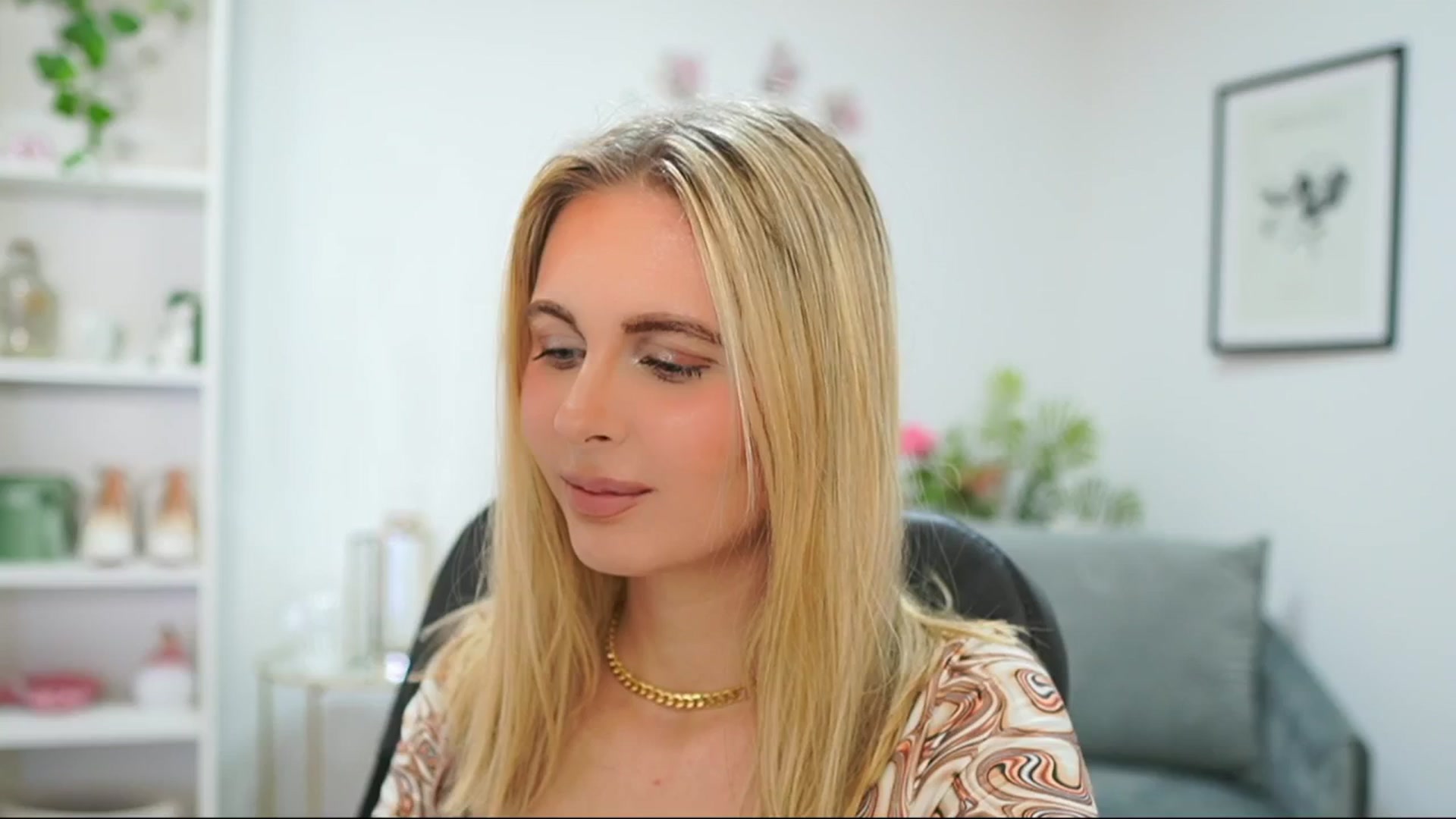 Gallery image thumbnail from Catecrago_'s myfreecams stream on, 04/03/2025, 14:58 image 1 of 20