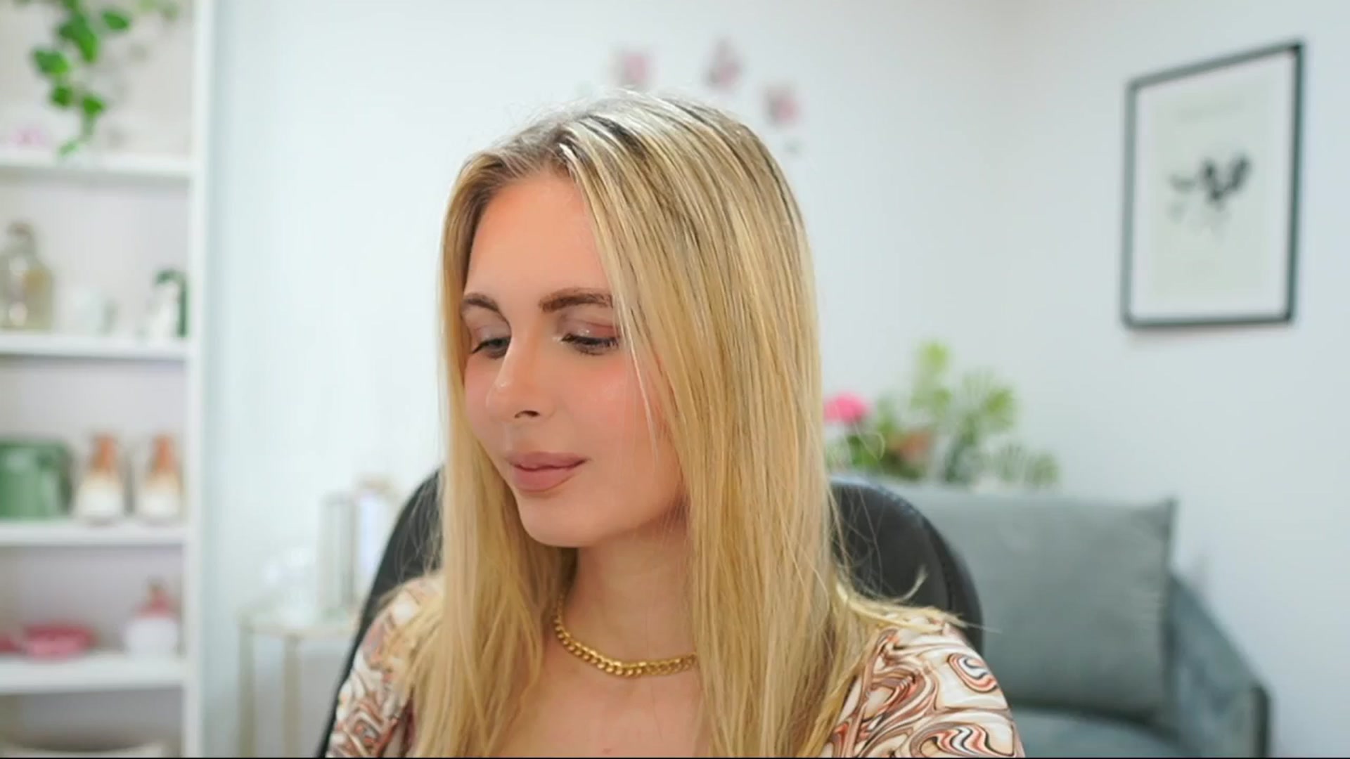 Gallery image thumbnail from Catecrago_'s myfreecams stream on, 04/03/2025, 14:58 image 7 of 20