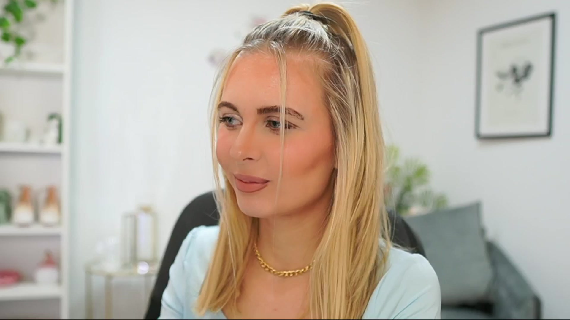 Gallery image thumbnail from Catecrago_'s myfreecams stream on, 04/06/2025, 08:36 image 13 of 20