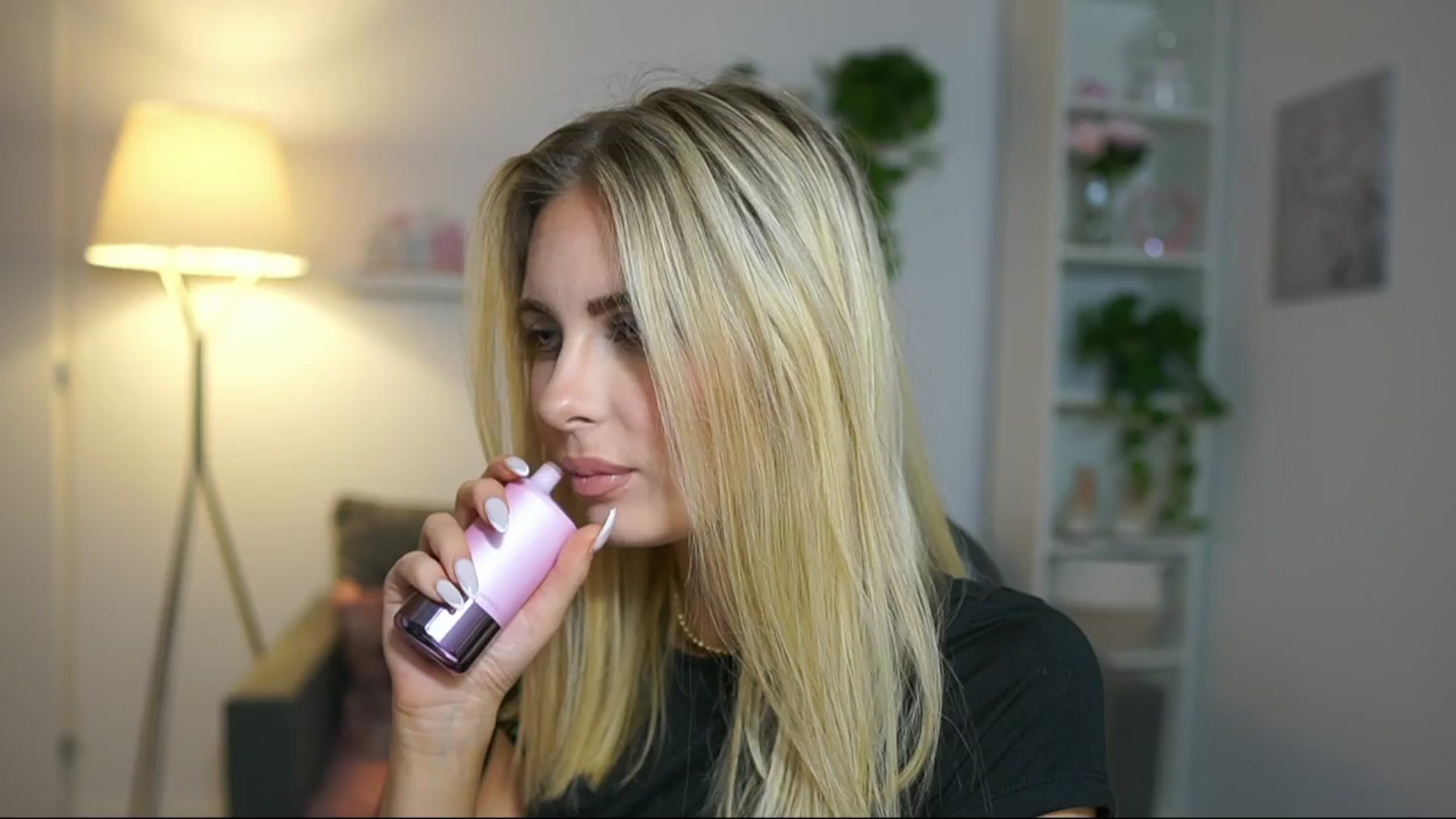 Gallery image thumbnail from Catecrago_'s myfreecams stream on, 04/11/2025, 08:25 image 11 of 20