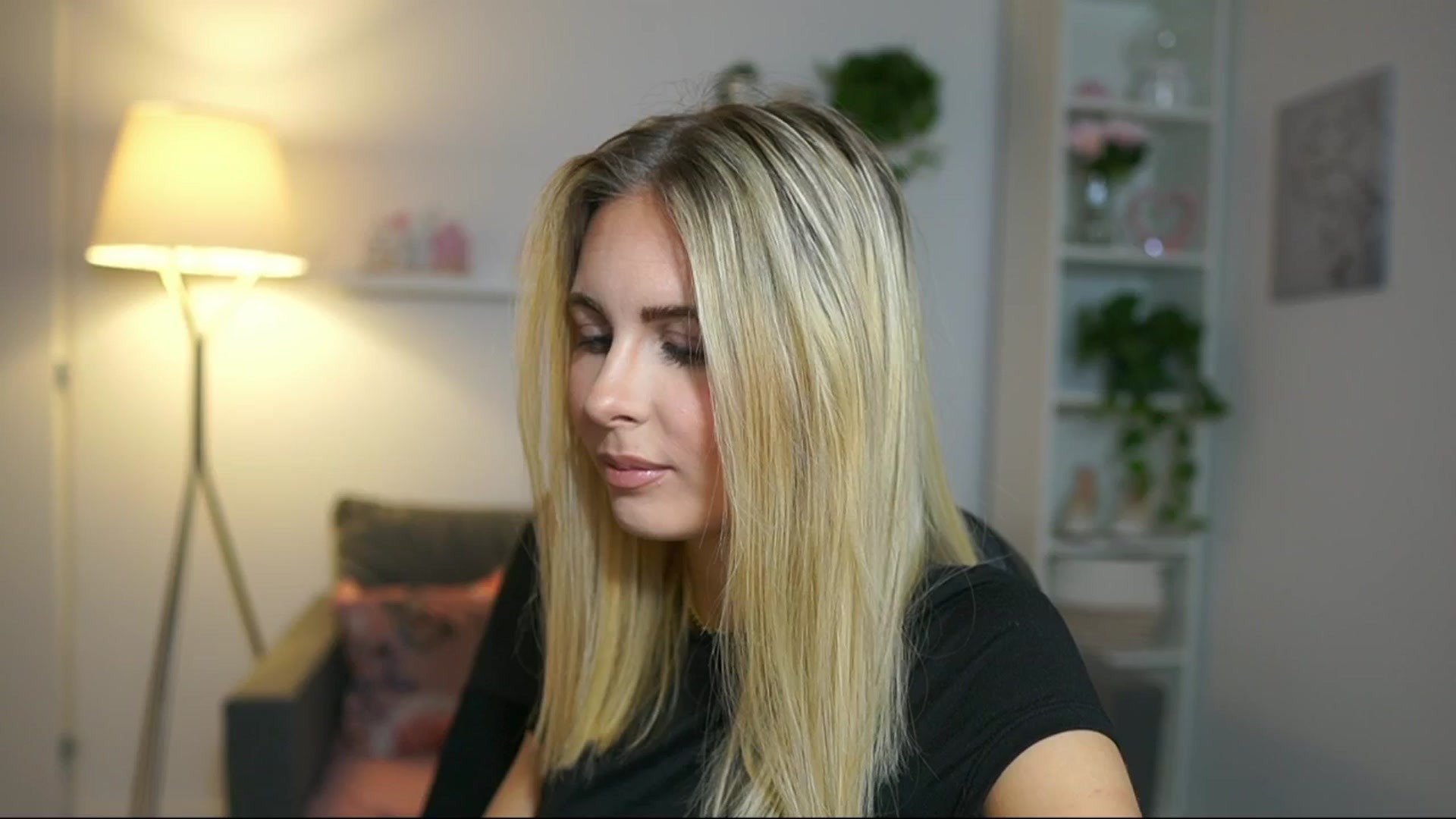 Gallery image thumbnail from Catecrago_'s myfreecams stream on, 04/11/2025, 08:25 image 20 of 20