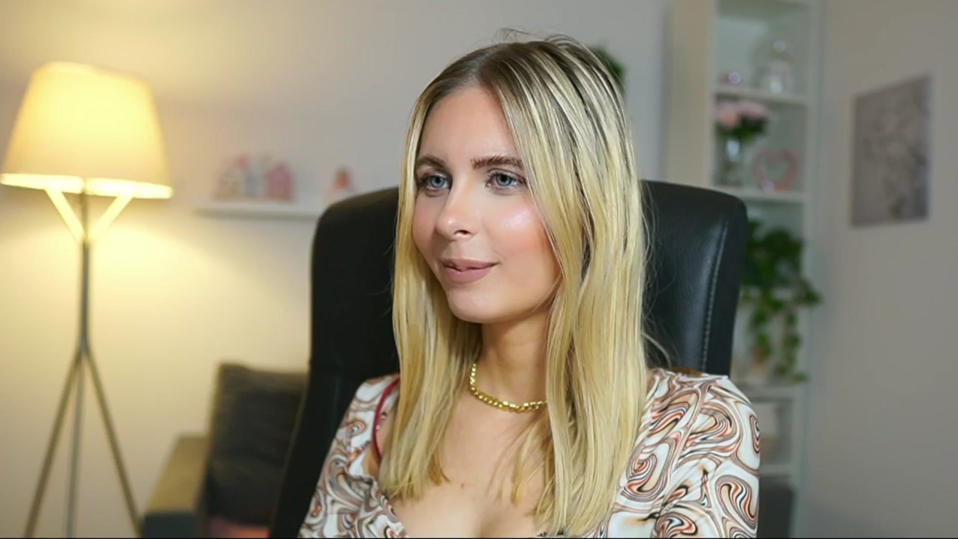 Gallery image thumbnail from Catecrago_'s myfreecams stream on, 05/06/2025, 13:48 image 17 of 20