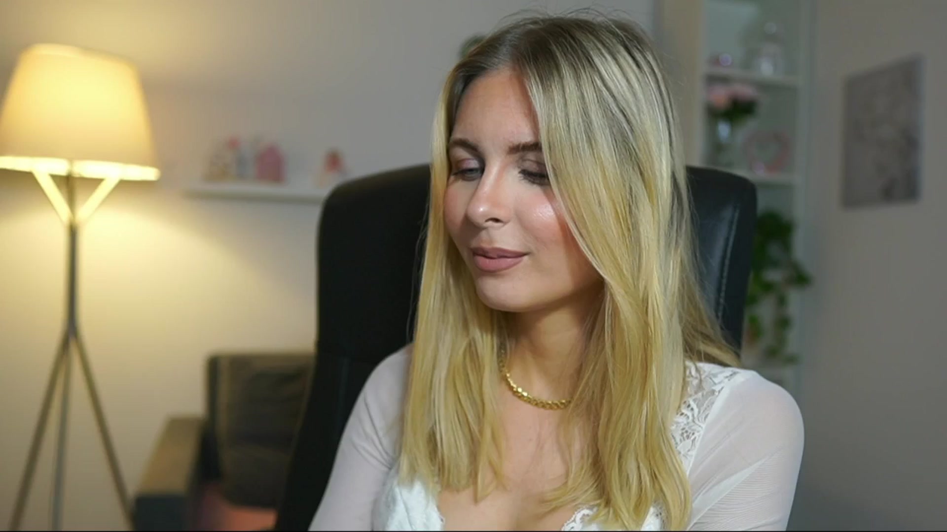 Gallery image thumbnail from Catecrago_'s myfreecams stream on, 05/07/2025, 13:22 image 3 of 20