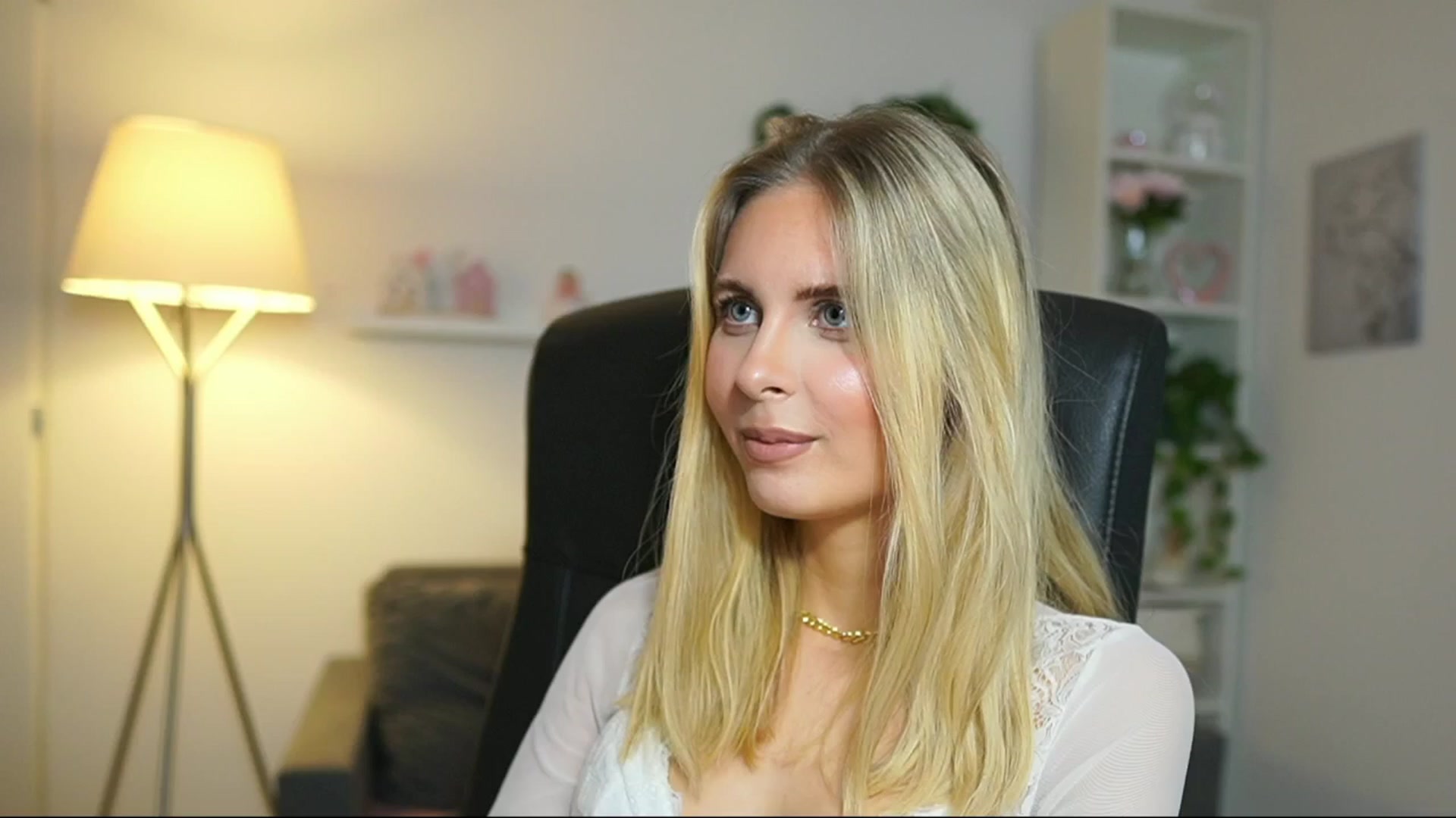 Gallery image thumbnail from Catecrago_'s myfreecams stream on, 05/07/2025, 16:57 image 18 of 20