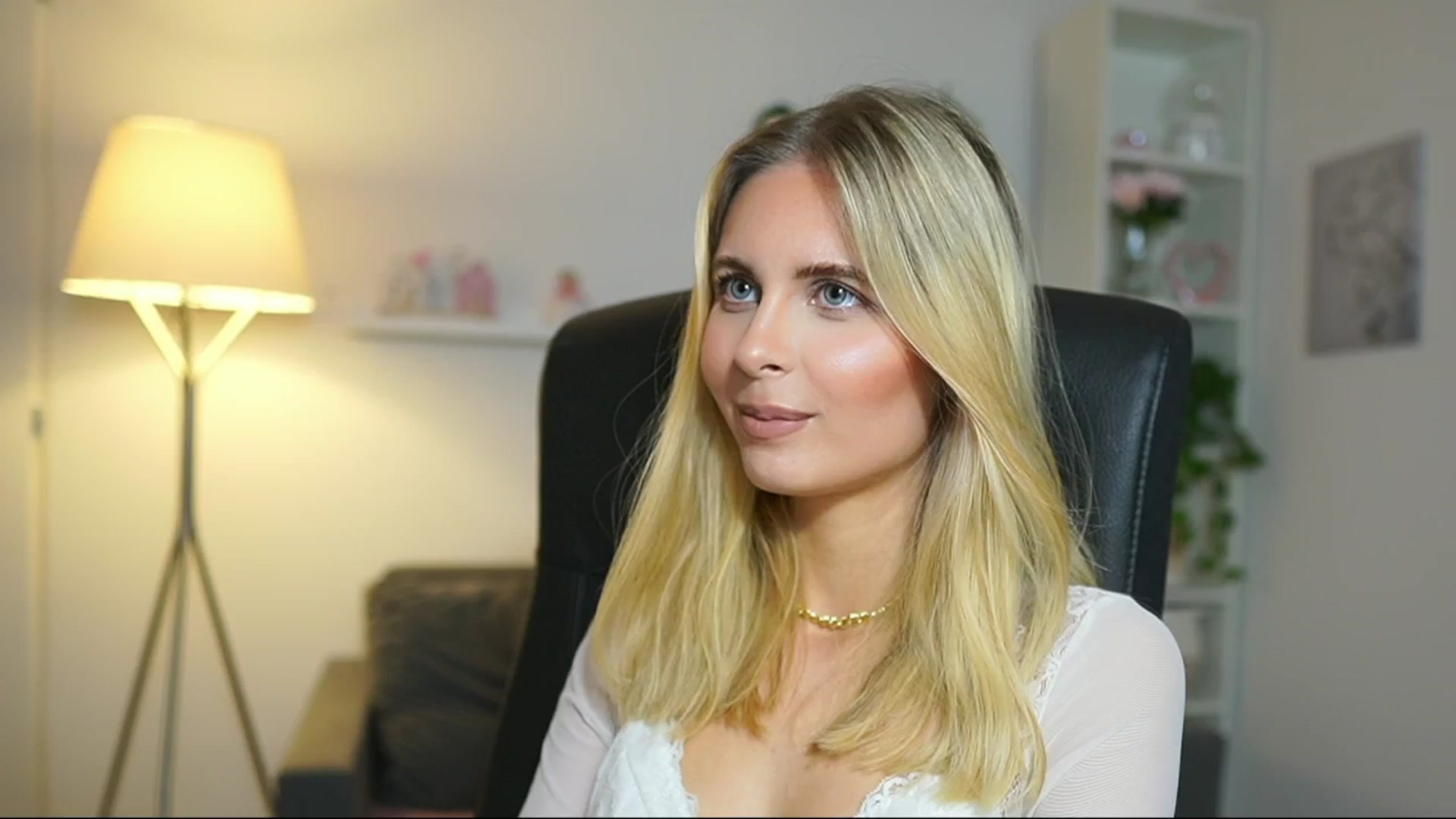 Gallery image thumbnail from Catecrago_'s myfreecams stream on, 05/07/2025, 17:44 image 1 of 20