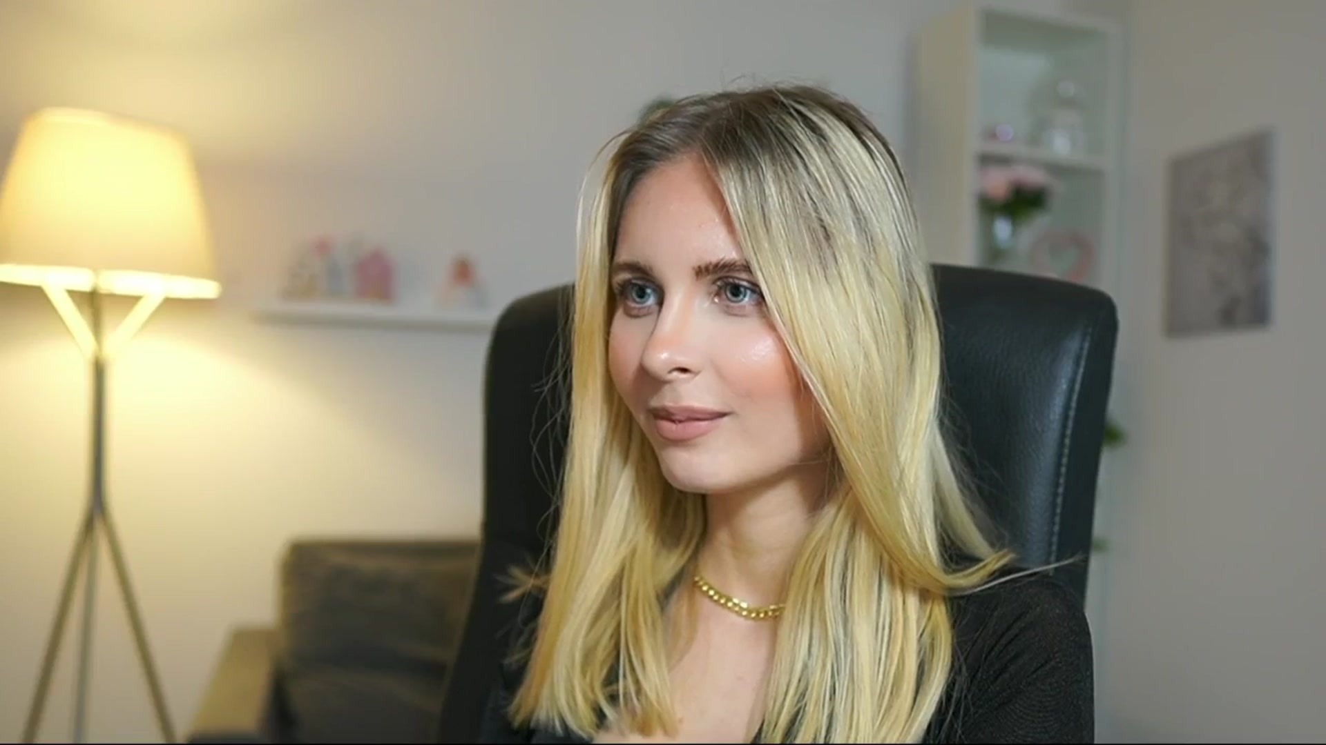 Gallery image thumbnail from Catecrago_'s myfreecams stream on, 05/16/2025, 11:18 image 17 of 20