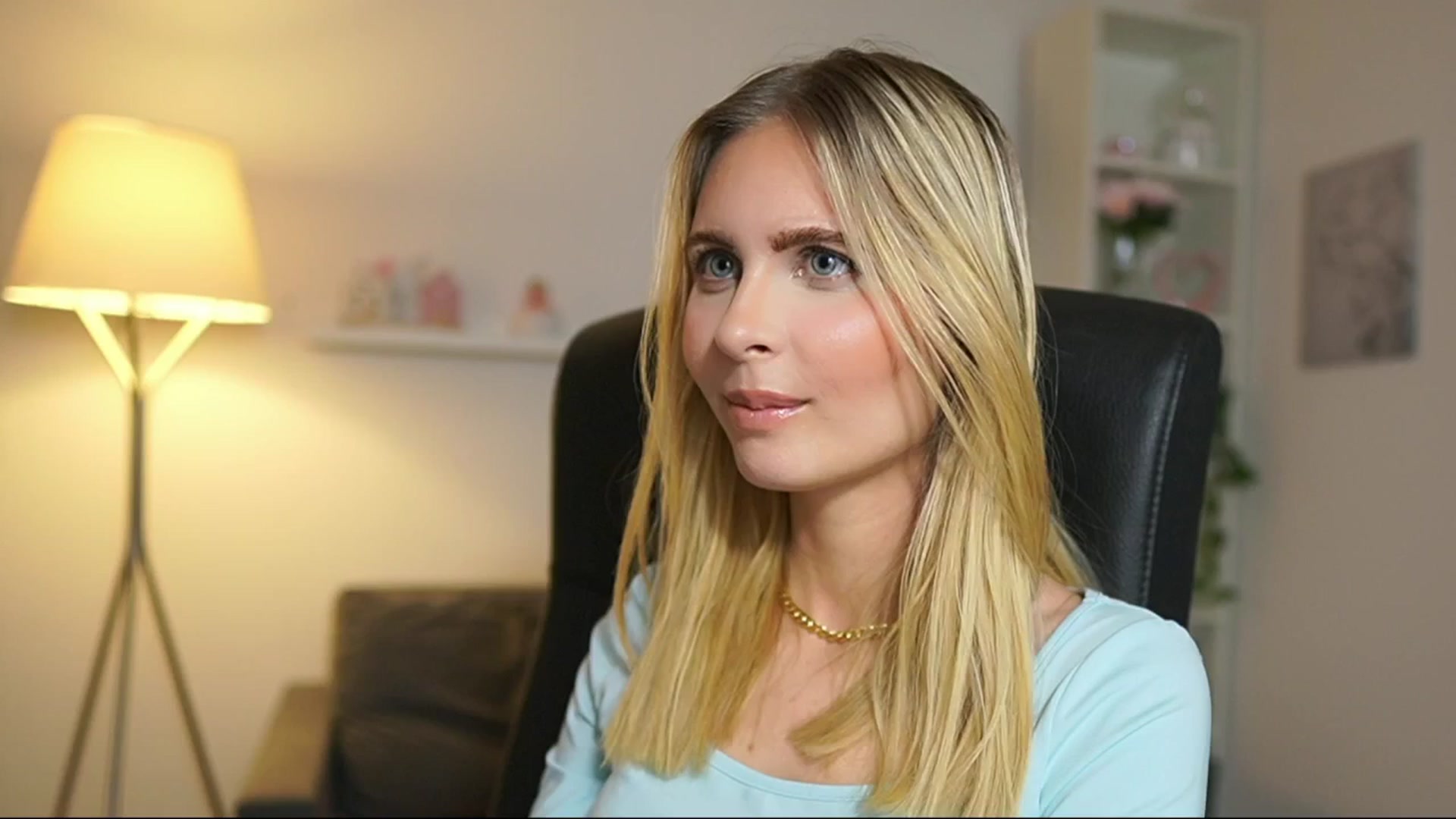 Gallery image thumbnail from Catecrago_'s myfreecams stream on, 05/20/2025, 13:10 image 12 of 20