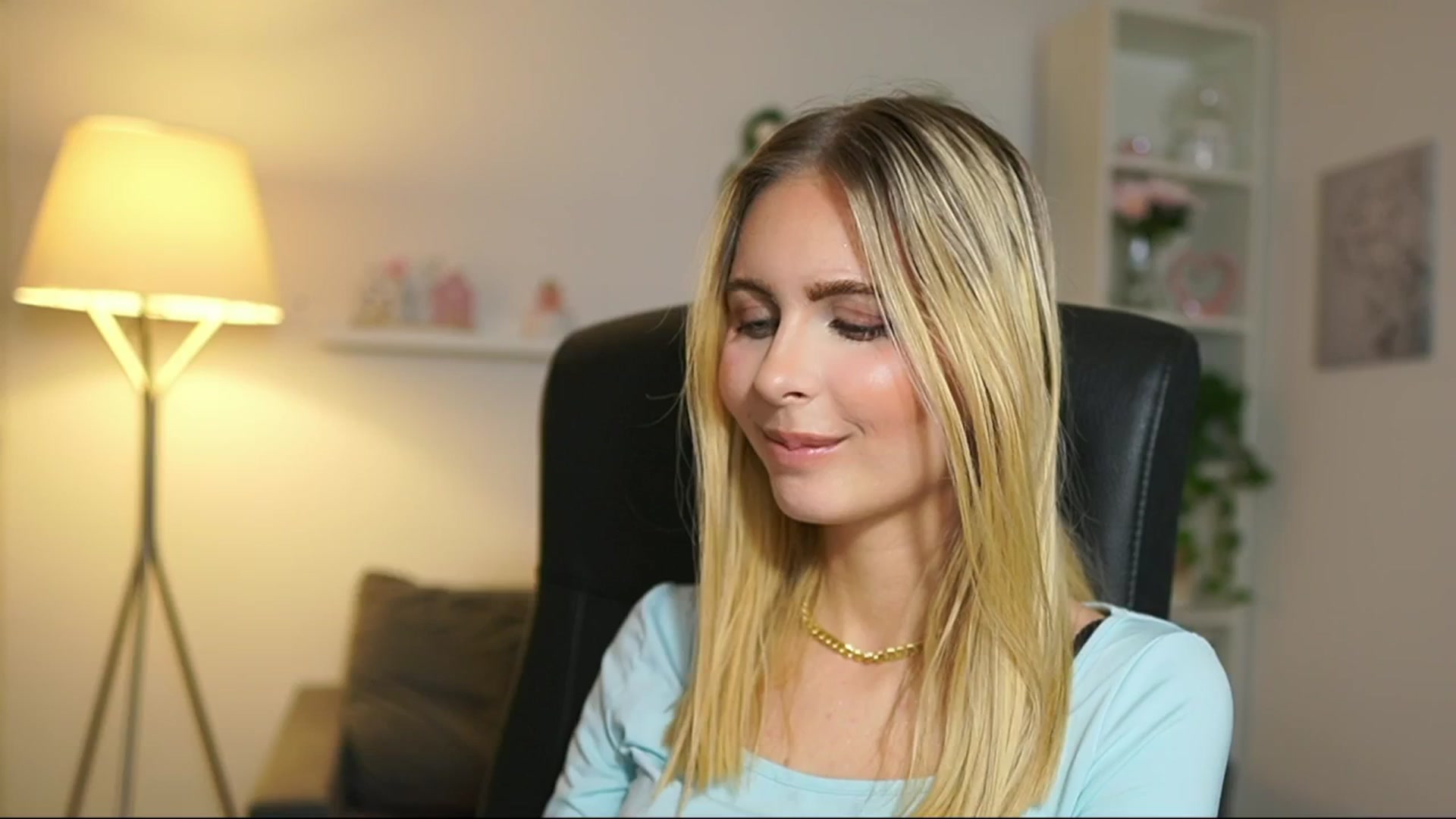 Gallery image thumbnail from Catecrago_'s myfreecams stream on, 05/20/2025, 14:39 image 11 of 20