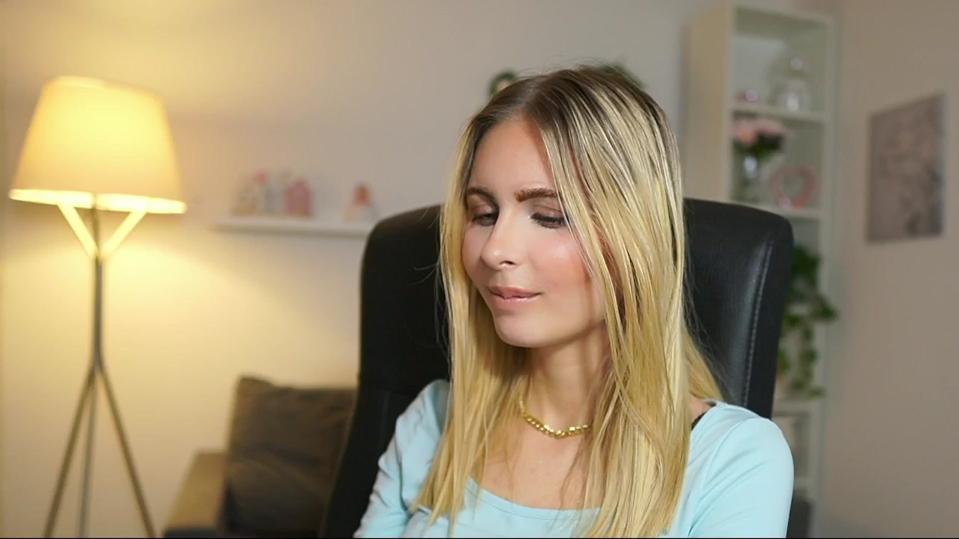 Gallery image thumbnail from Catecrago_'s myfreecams stream on, 05/20/2025, 14:39 image 16 of 20