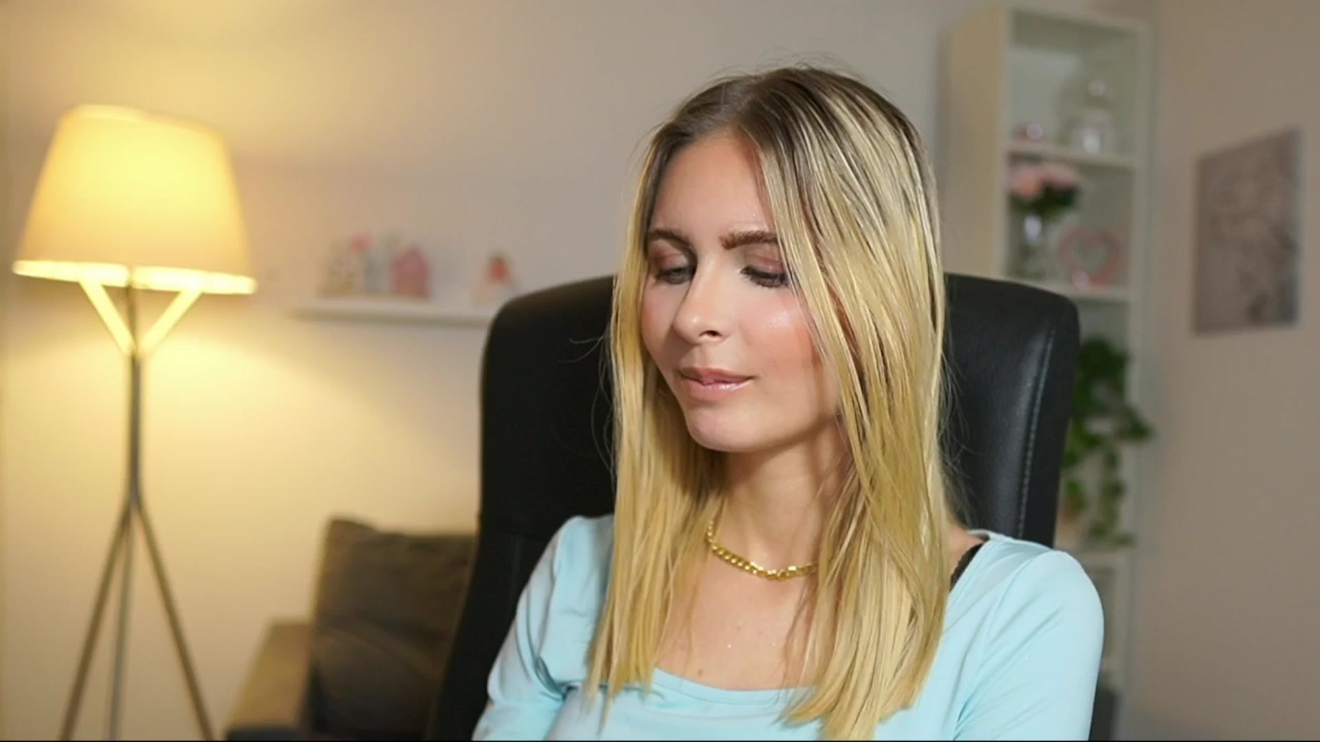 Gallery image thumbnail from Catecrago_'s myfreecams stream on, 05/20/2025, 14:39 image 6 of 20