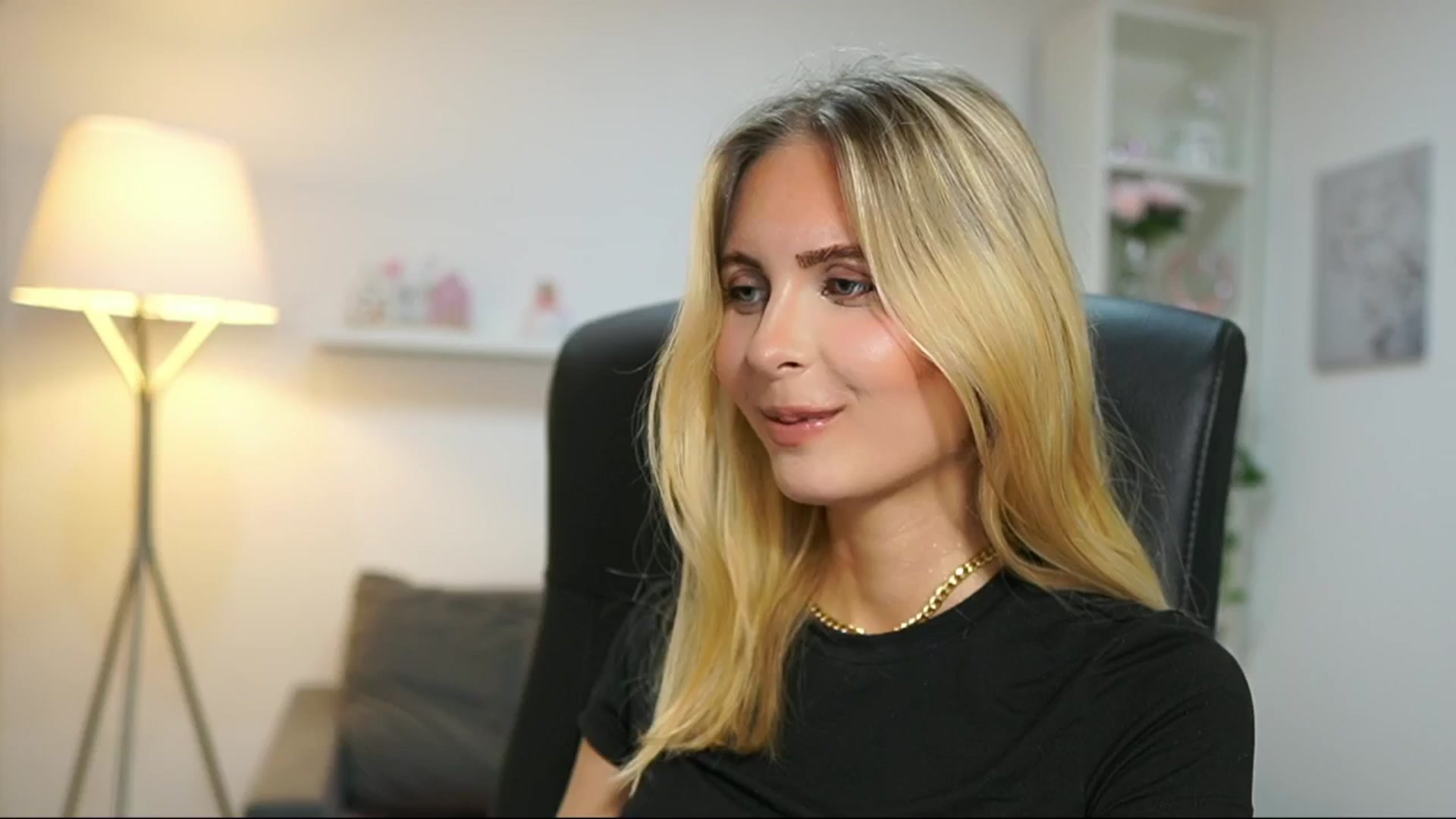 Gallery image thumbnail from Catecrago_'s myfreecams stream on, 05/21/2025, 15:06 image 11 of 20