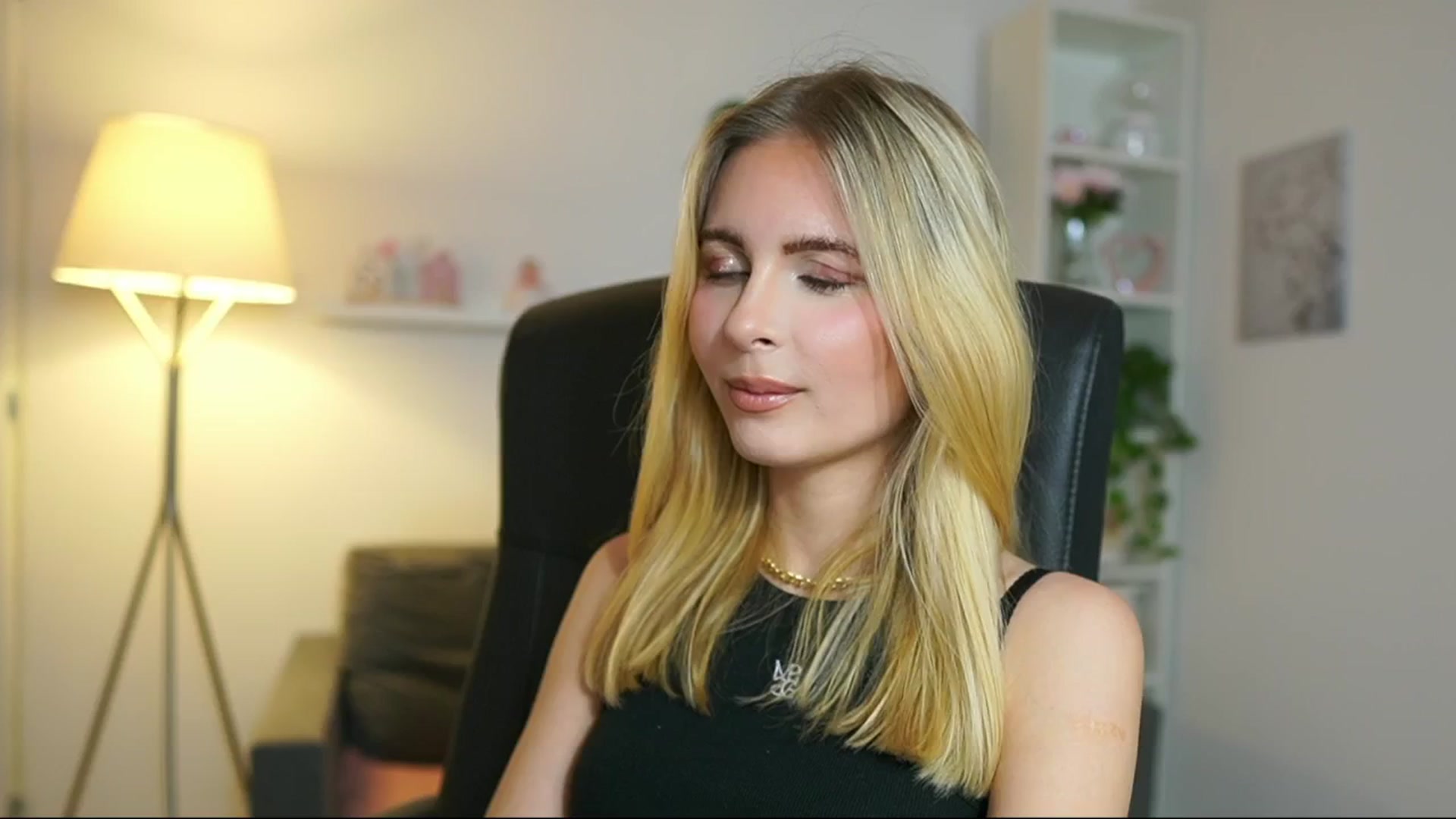 Gallery image thumbnail from Catecrago_'s myfreecams stream on, 05/26/2025, 13:28 image 11 of 20