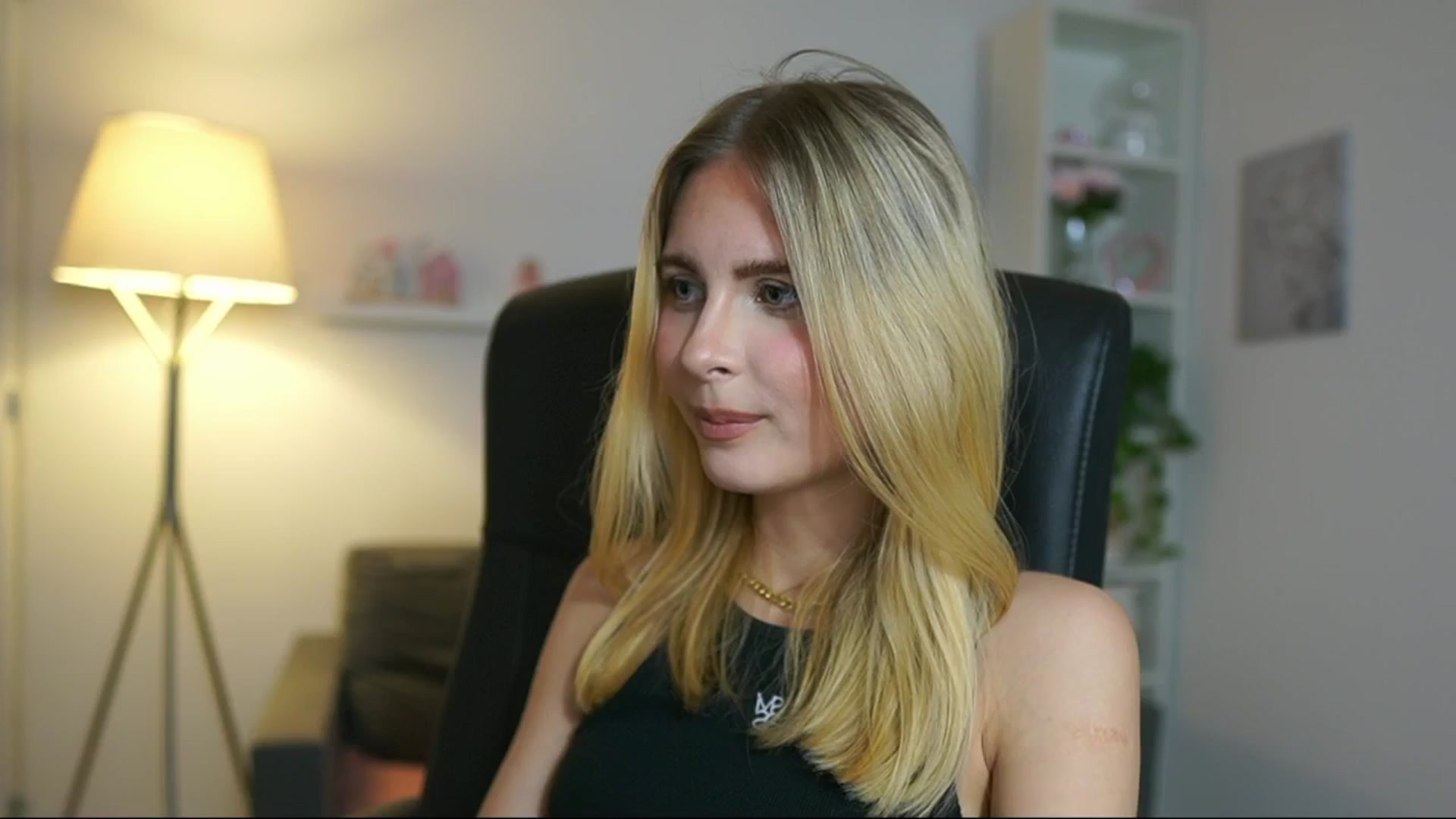 Gallery image thumbnail from Catecrago_'s myfreecams stream on, 05/26/2025, 14:53 image 2 of 20