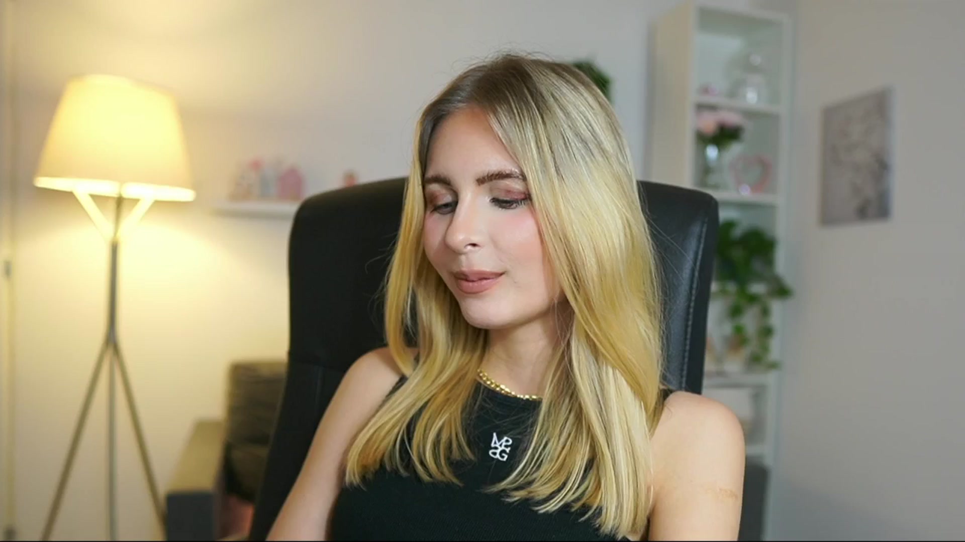 Gallery image thumbnail from Catecrago_'s myfreecams stream on, 05/26/2025, 14:53 image 18 of 20