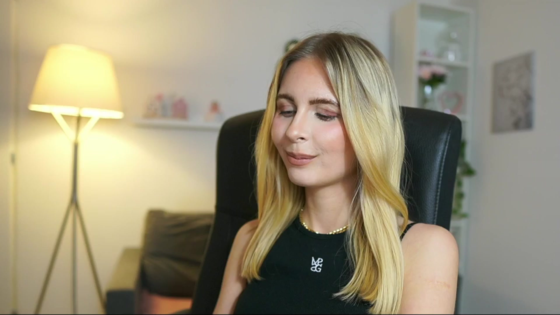 Gallery image thumbnail from Catecrago_'s myfreecams stream on, 05/26/2025, 17:07 image 9 of 20