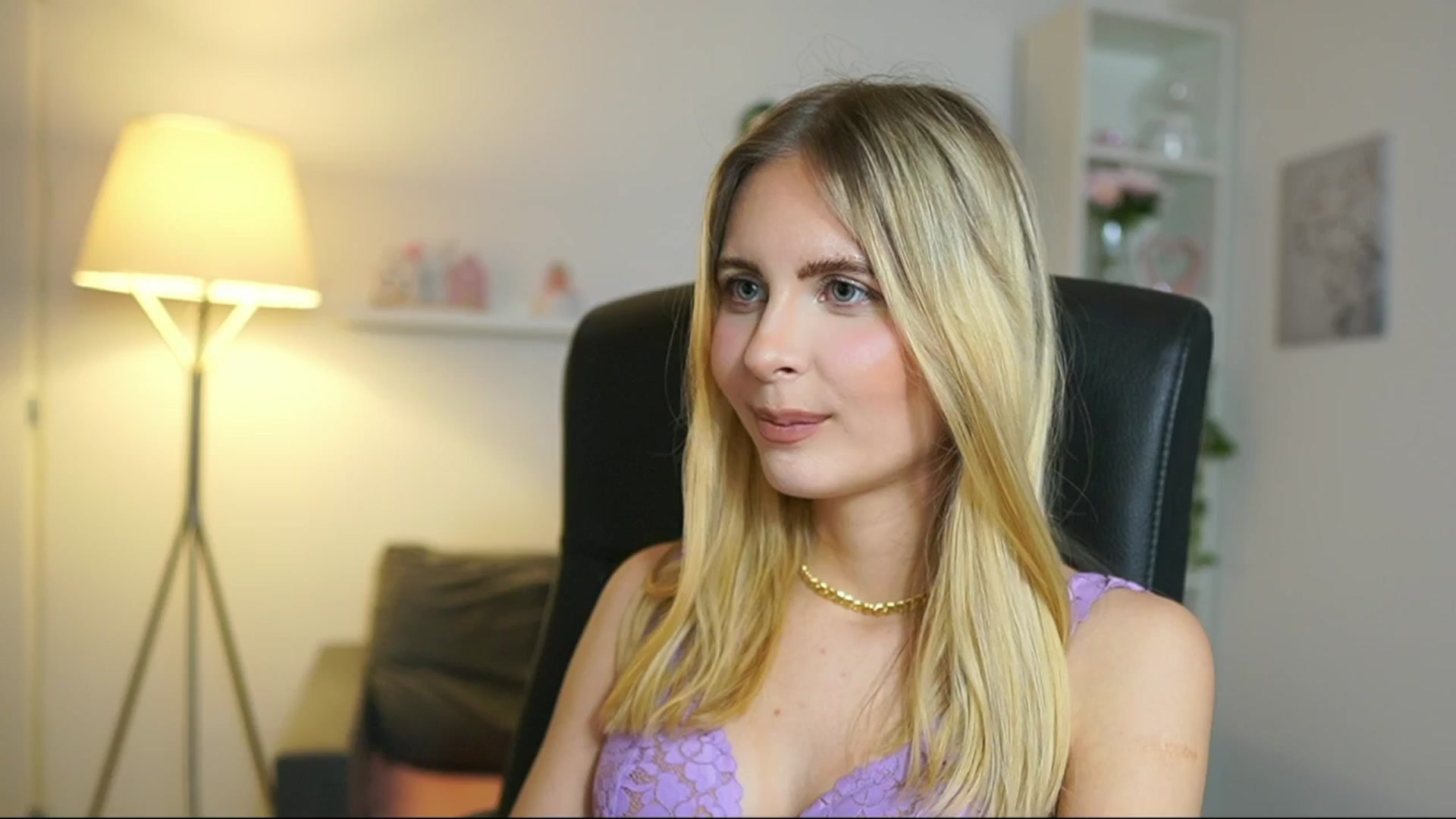 Gallery image thumbnail from Catecrago_'s myfreecams stream on, 05/27/2025, 13:58 image 15 of 20