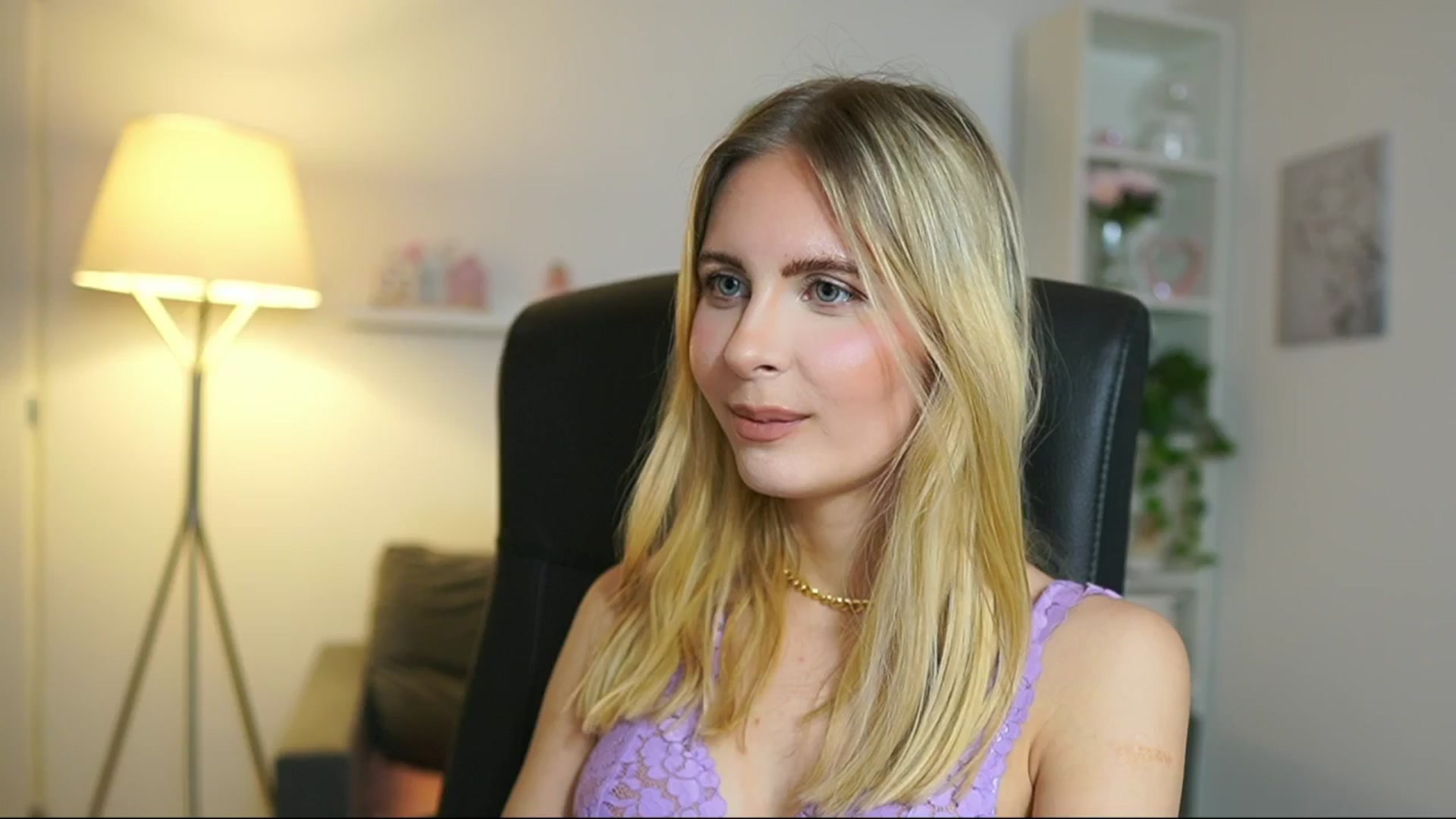 Gallery image thumbnail from Catecrago_'s myfreecams stream on, 05/27/2025, 13:58 image 1 of 20
