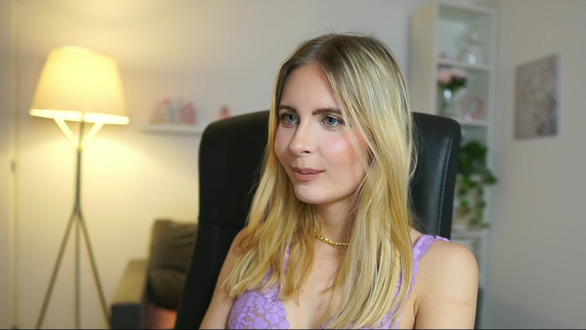 Gallery image thumbnail from Catecrago_'s myfreecams stream on, 05/27/2025, 13:58 image 3 of 20