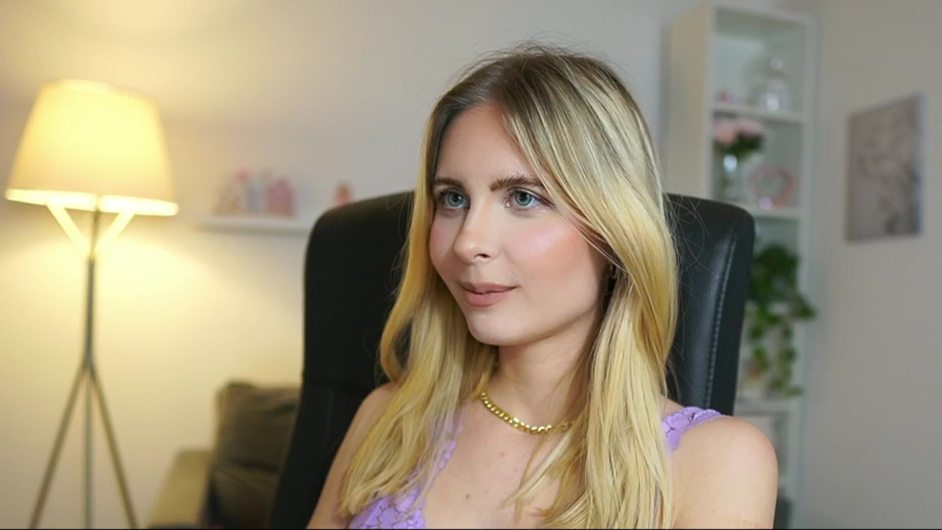 Gallery image thumbnail from Catecrago_'s myfreecams stream on, 05/27/2025, 14:44 image 3 of 20