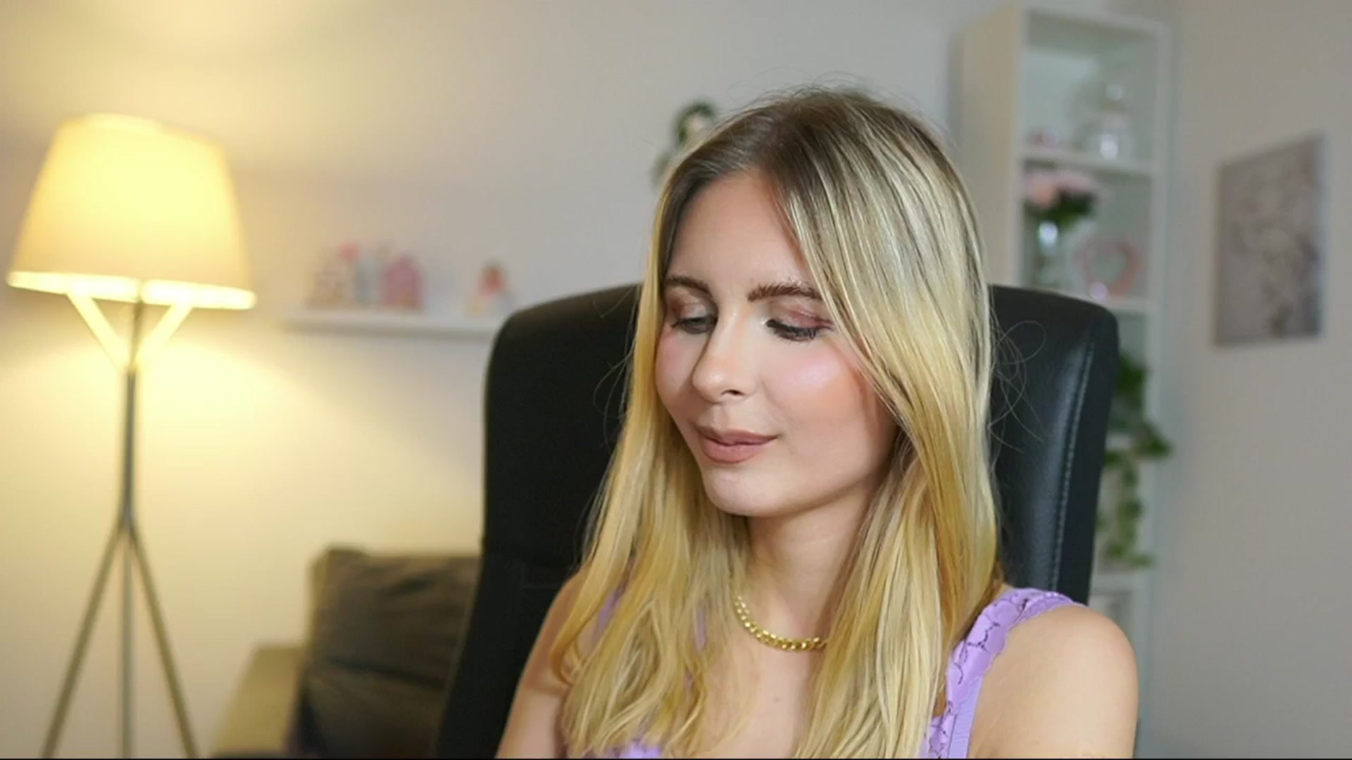 Gallery image thumbnail from Catecrago_'s myfreecams stream on, 05/27/2025, 14:44 image 19 of 20